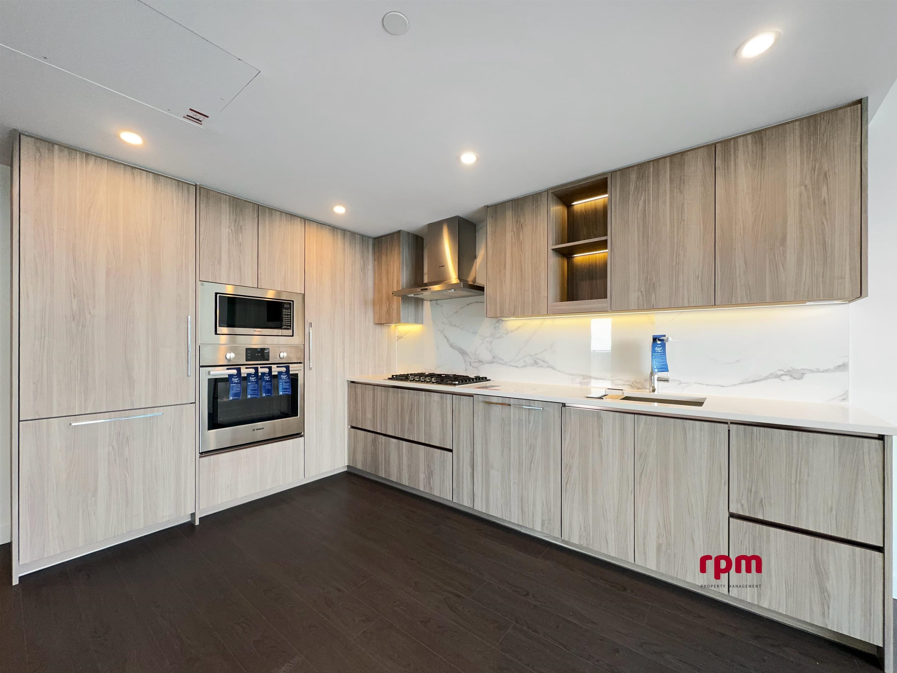 3102 - 13778 100 Avenue, Surrey, V3T 0V3 — photo 3
