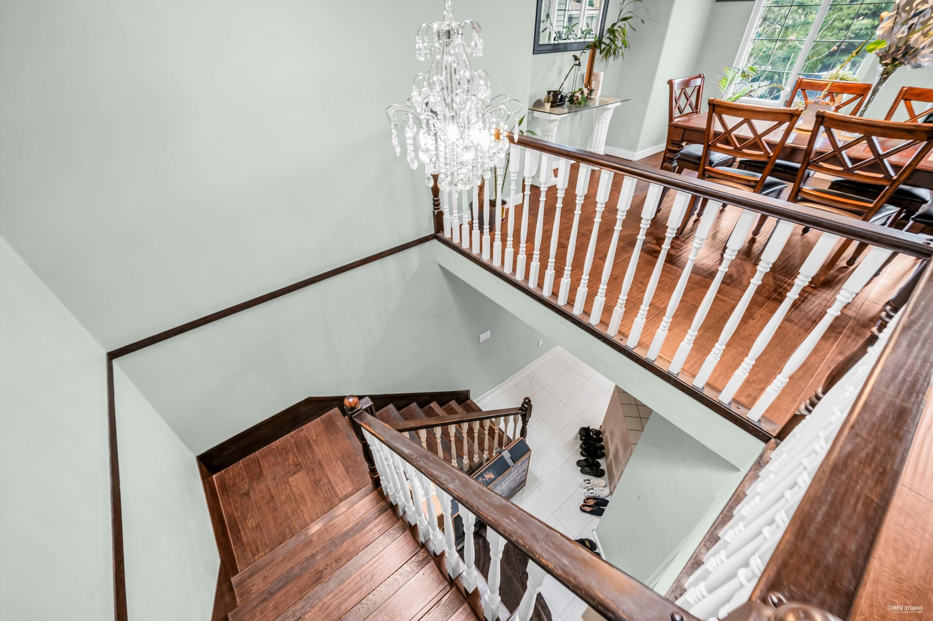 2288 Irvine Avenue, Port Coquitlam, V3C 3H2 — photo 4