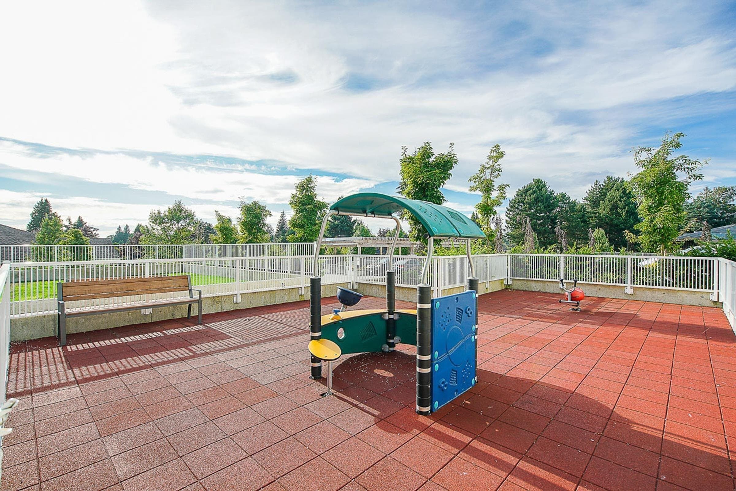 403 - 9015 120 Street, Delta, V4C 6R7 — photo 5