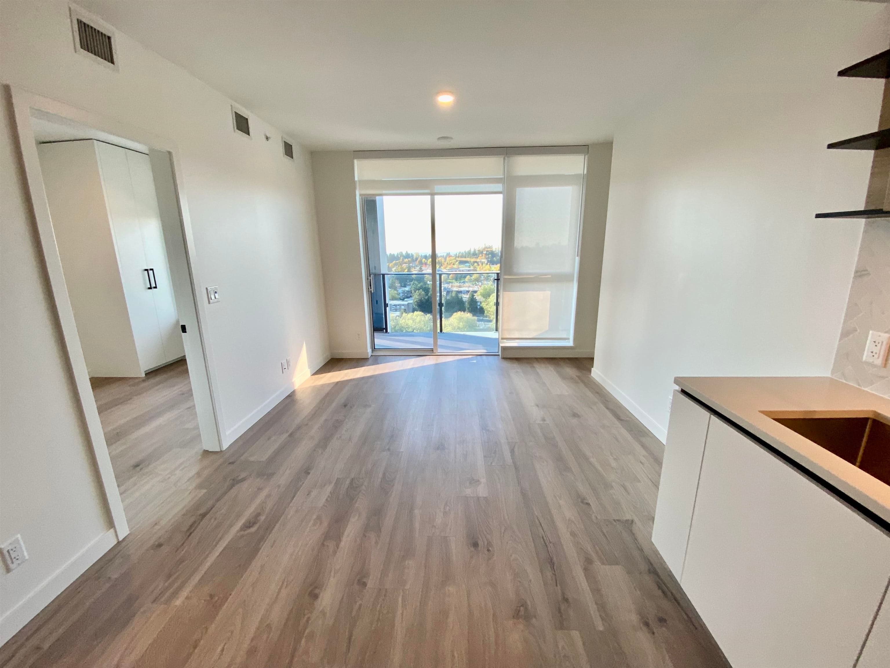 1801 - 13428 105 Avenue, Surrey, V3T 0S6 — photo 4