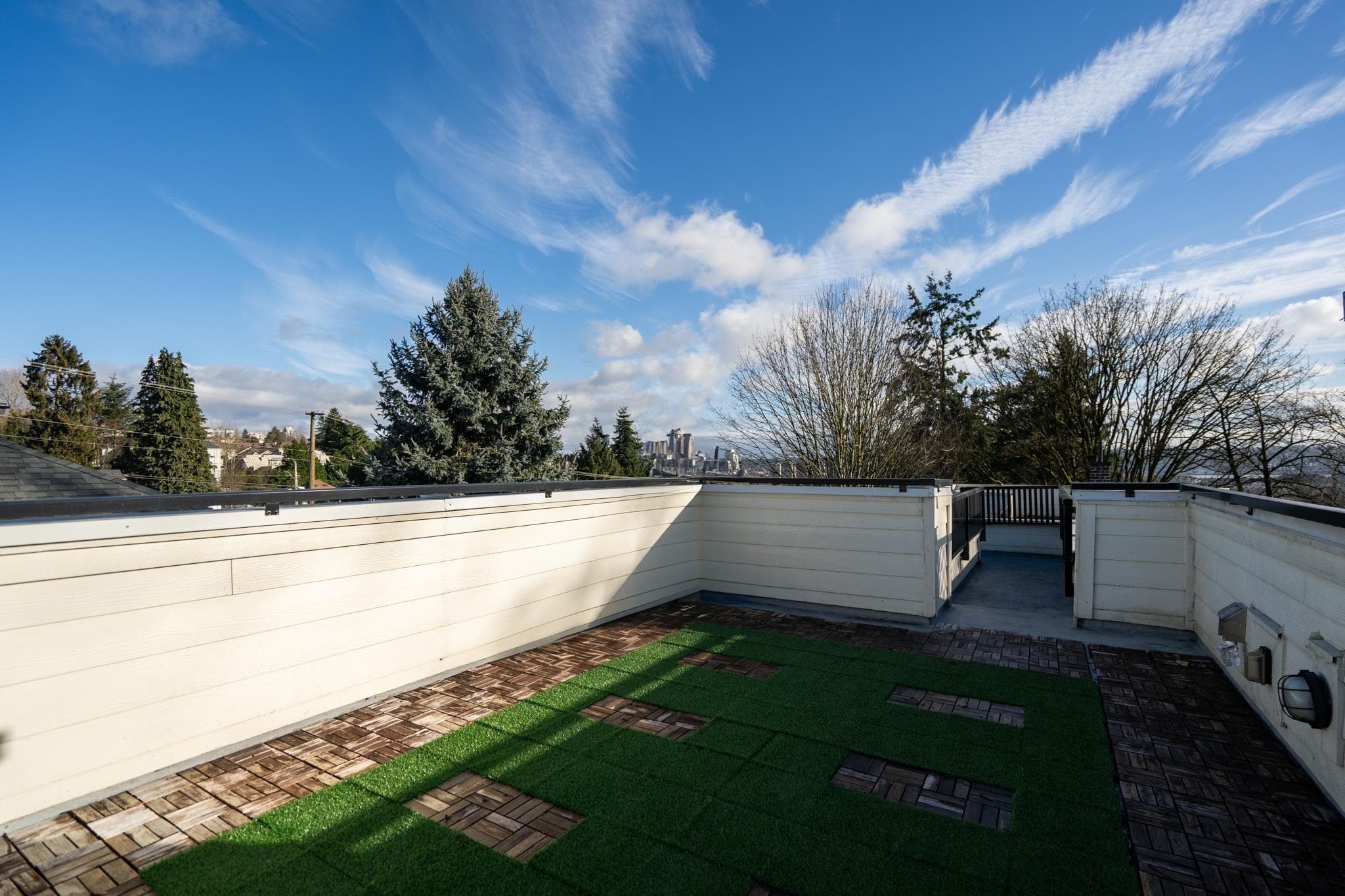 1 - 1408 Sixth Avenue, New Westminster, V3M 2C6 — photo 4