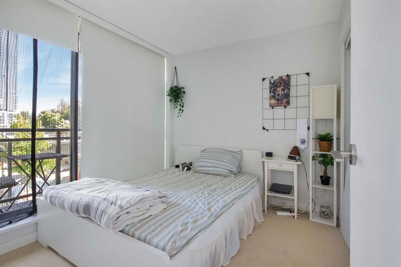 411 - 10777 University Drive, Surrey, V3T 0E6 — photo 4