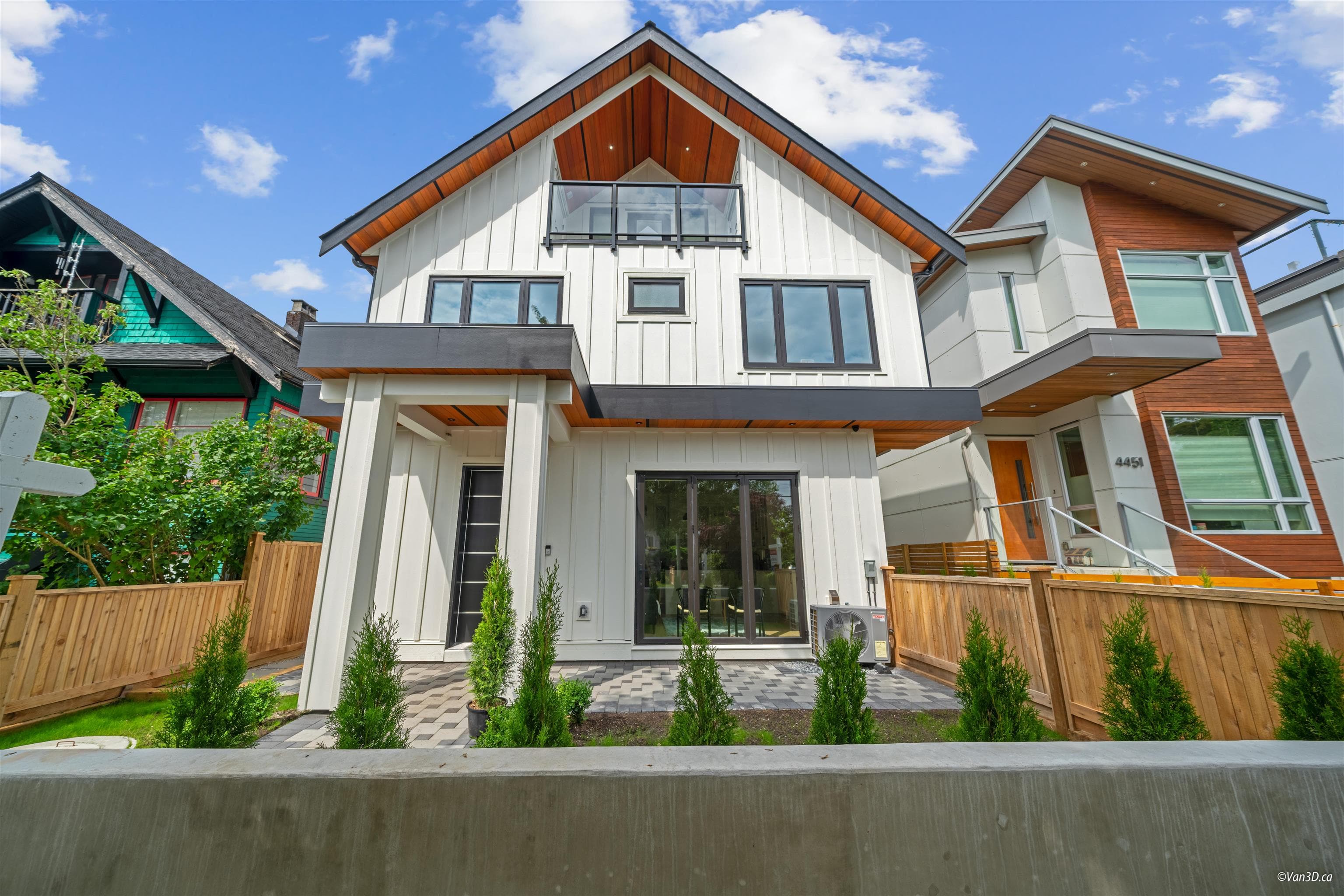 1 - 4463 Walden Street, Vancouver, V5V 3S4 — photo 1