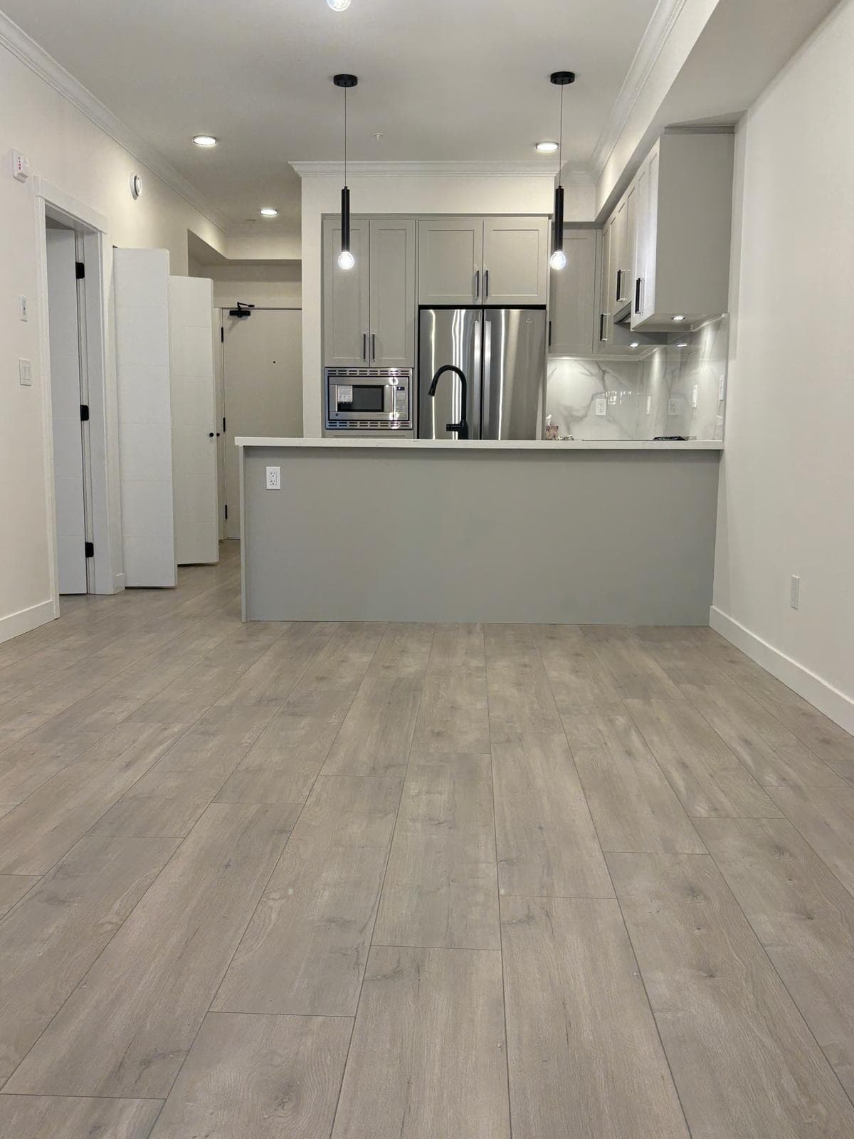 208 - 12109 223 Street, Maple Ridge, V2X 5Y6 — photo 4