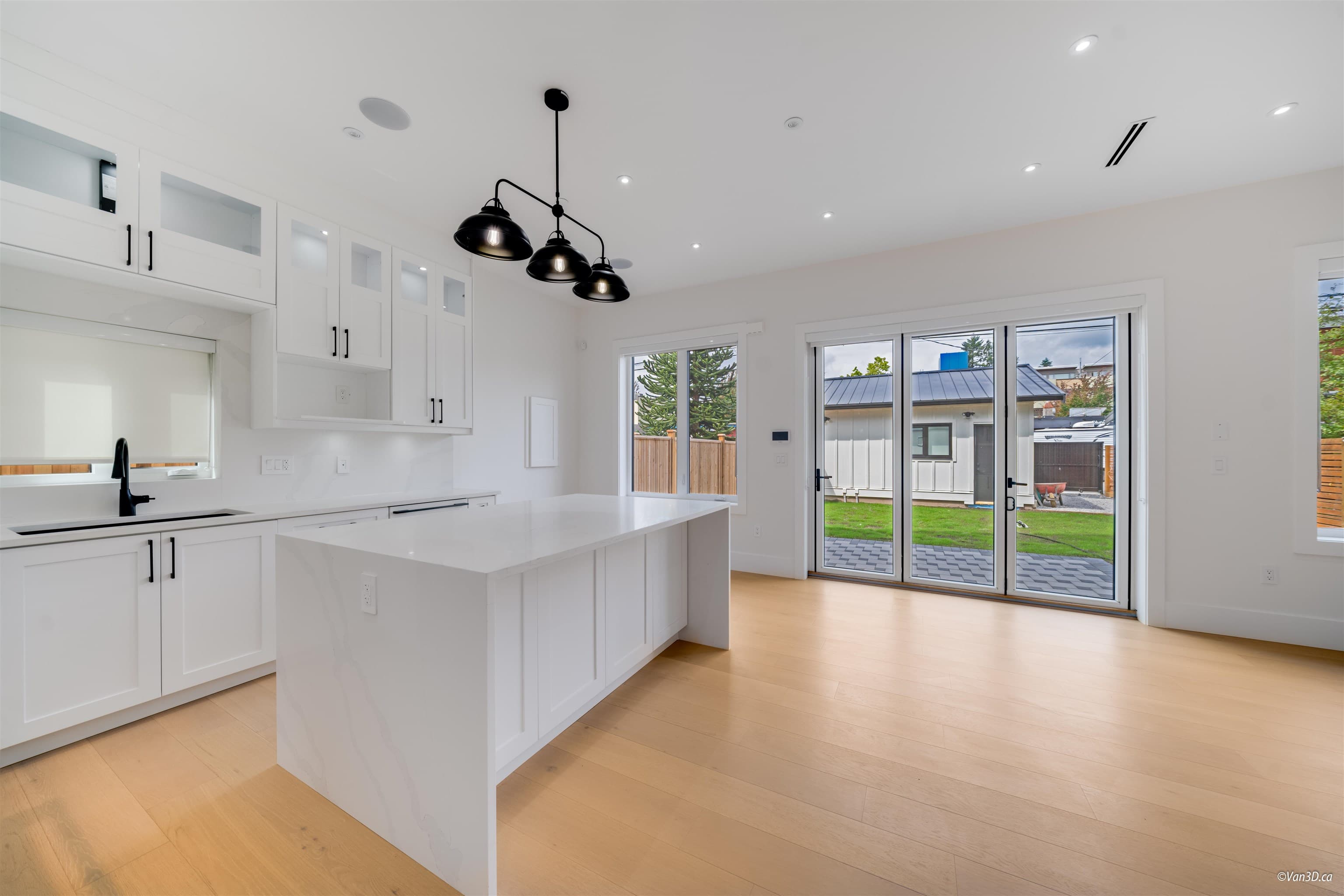 2 - 4463 Walden Street, Vancouver, V5V 3S4 — photo 5