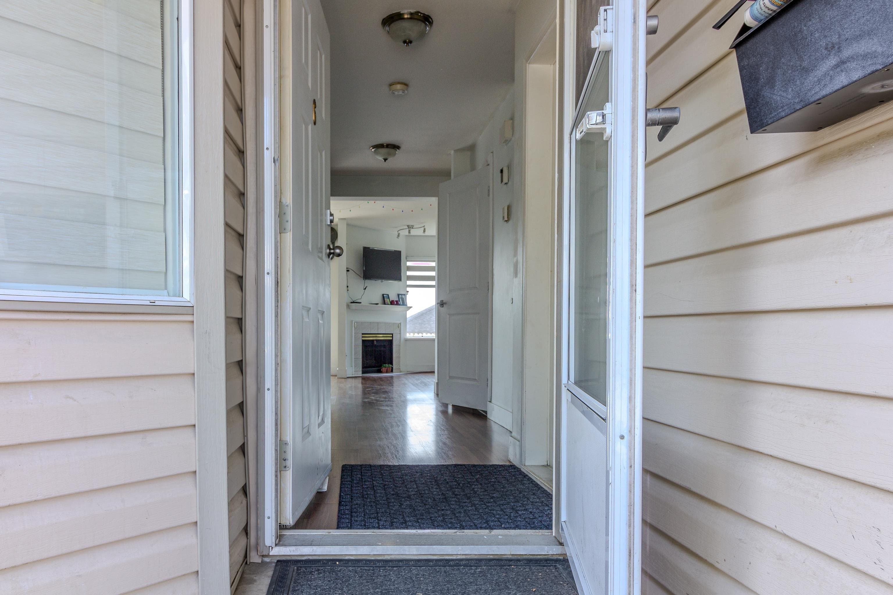 6 - 3070 Townline Road, Abbotsford, V2T 5M2 — photo 3
