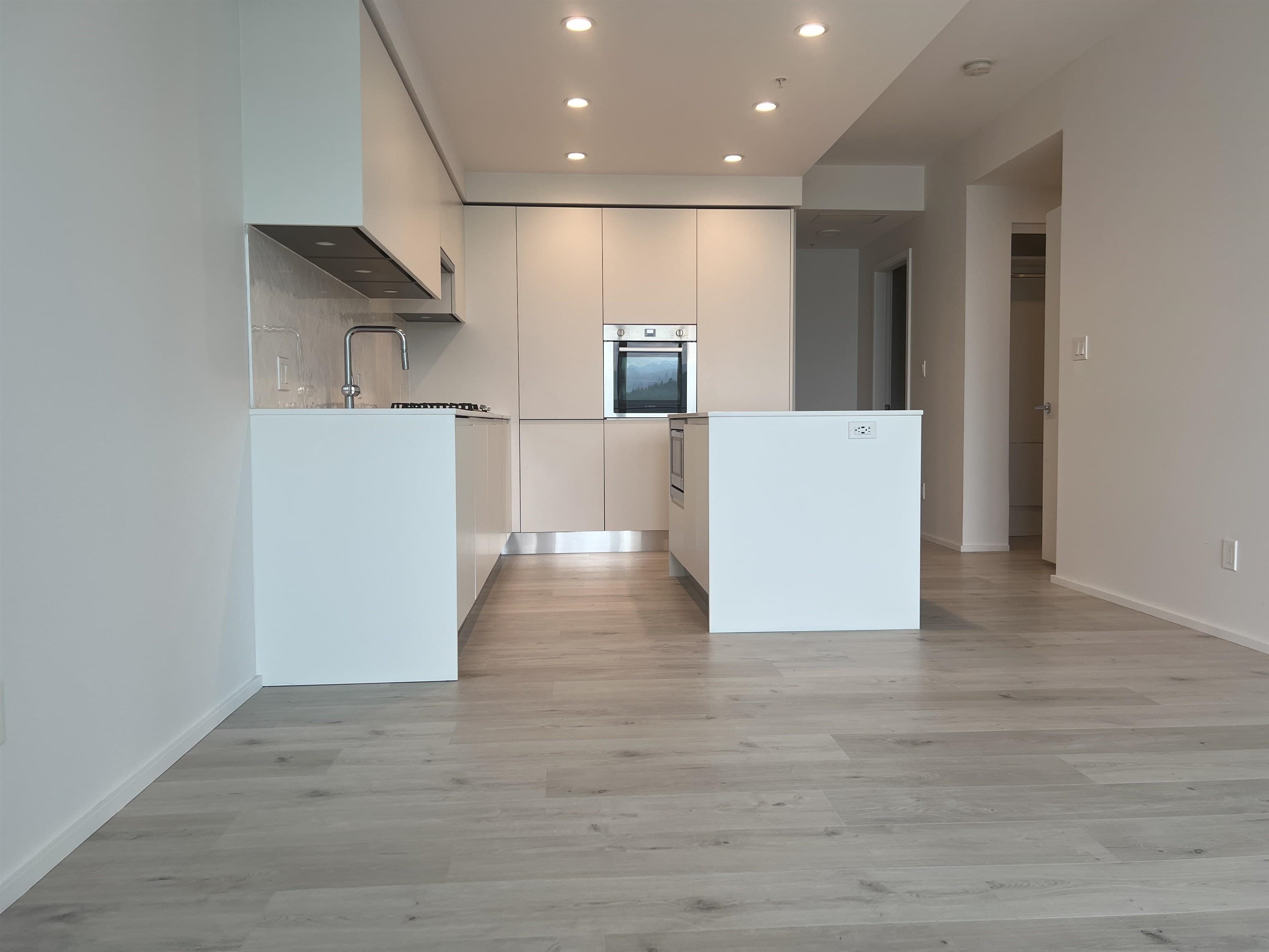 4311 - 3809 Evergreen Place, Burnaby, V7R 0A5 — photo 3