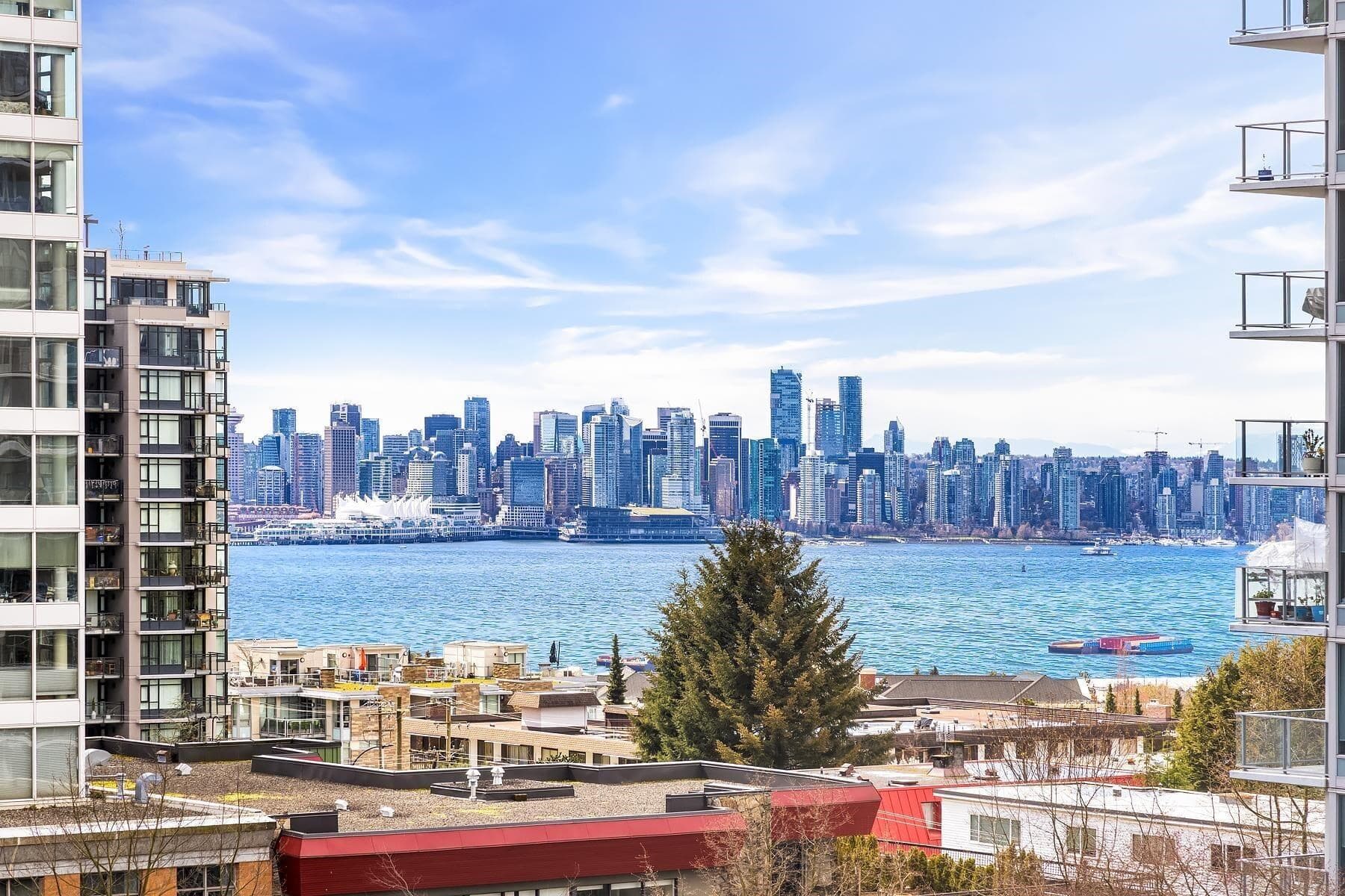701 - 121 W 16th Street, North Vancouver