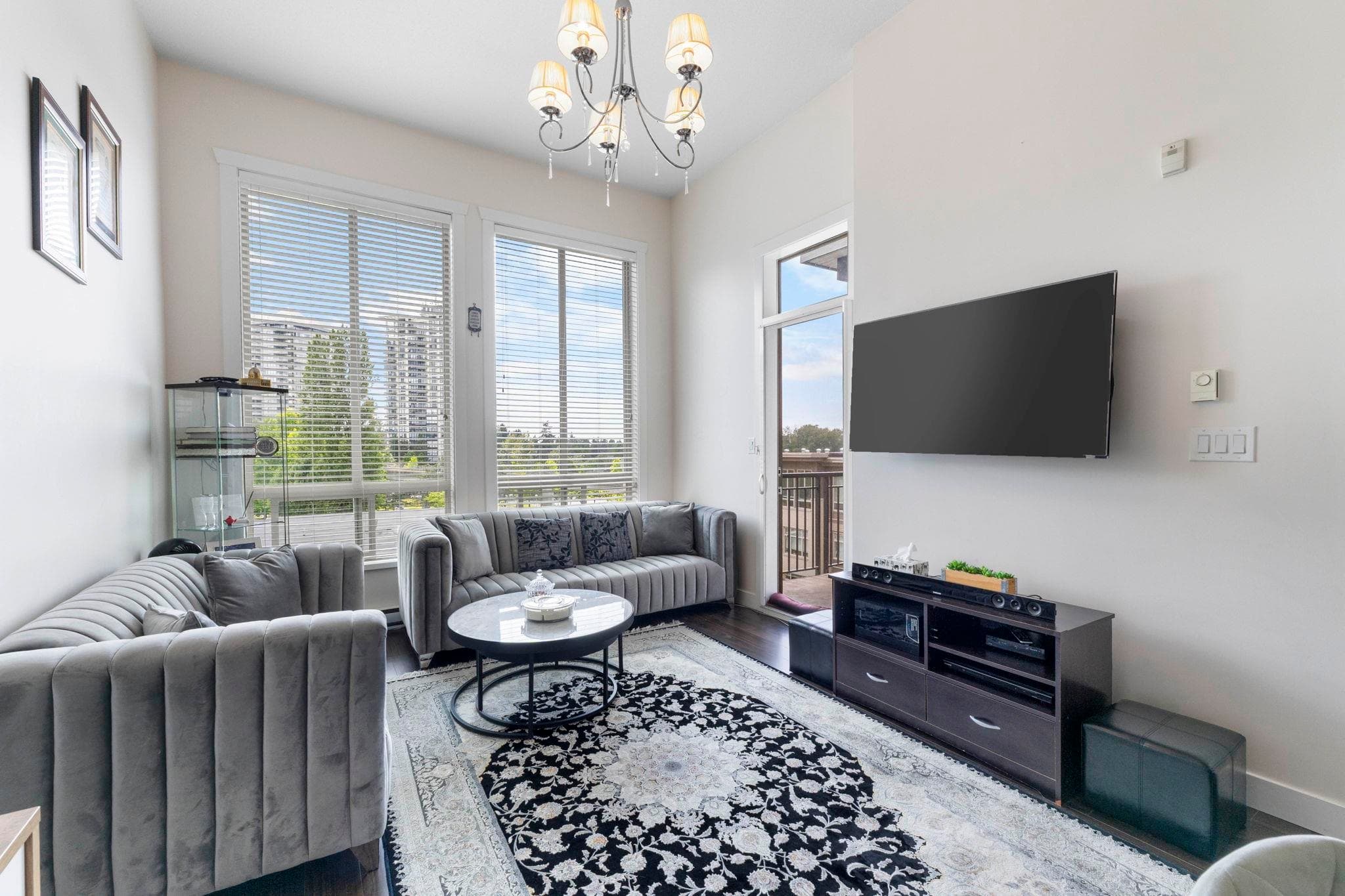 405 - 13468 King George Boulevard, Surrey, V3T 0B5 — photo 5