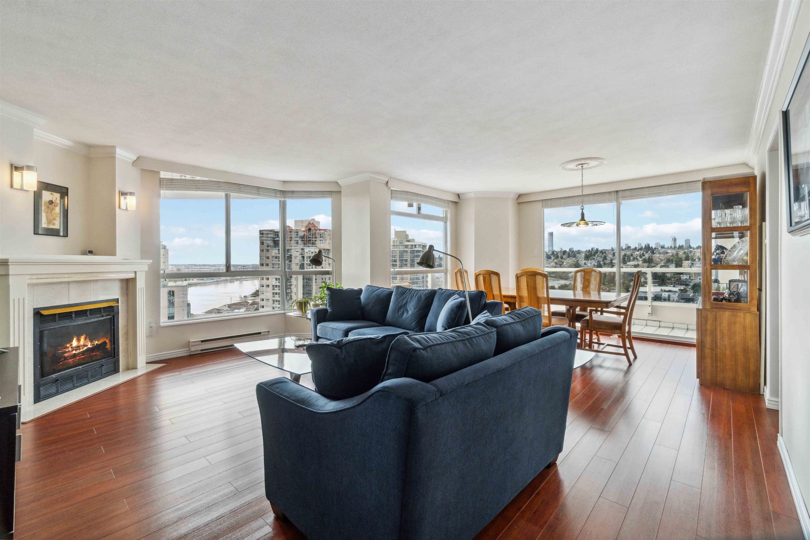 1903 - 1245 Quayside Drive, New Westminster, V2Y 0G9 — photo 2