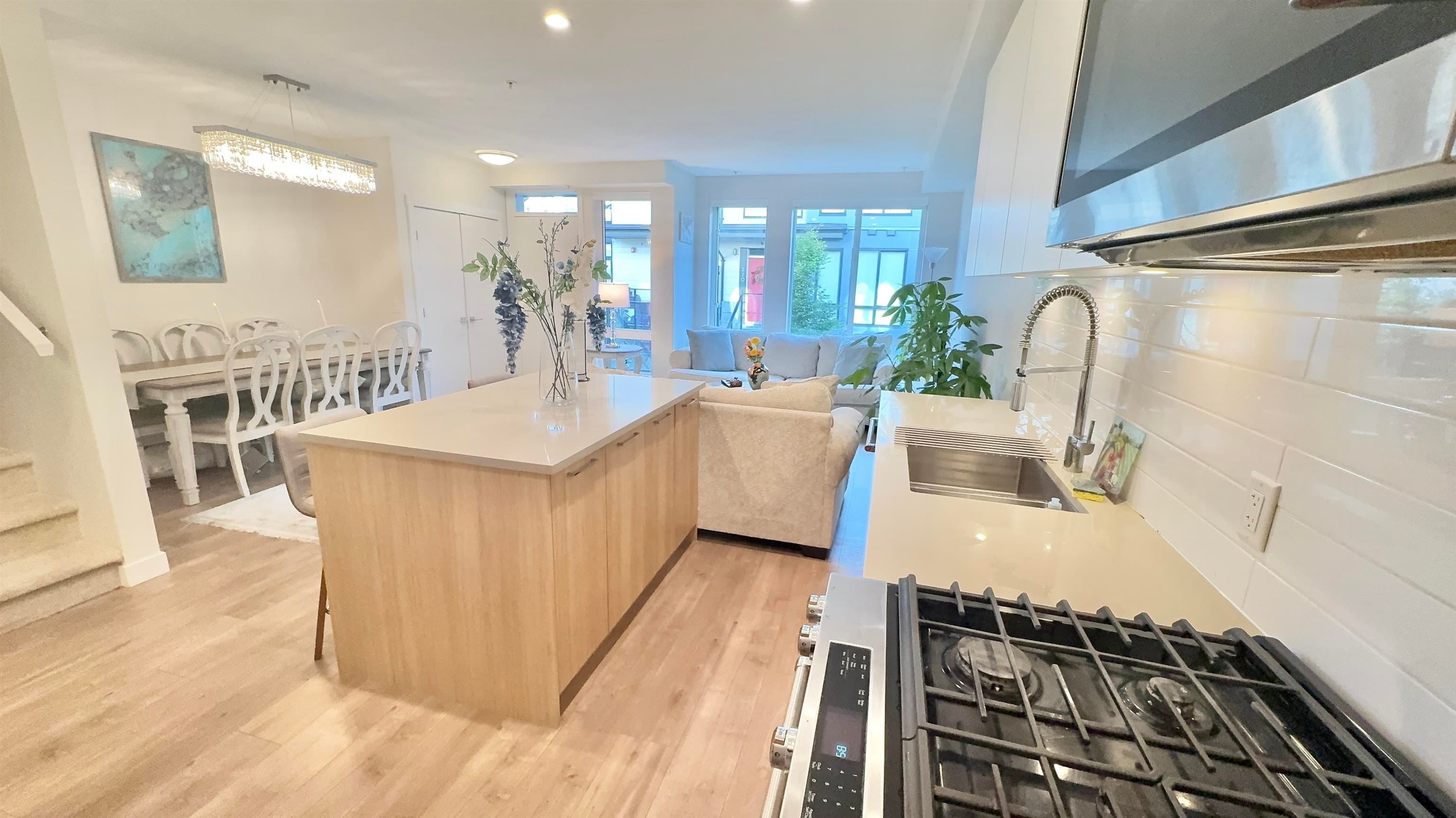229 - 708 Lea Avenue, Coquitlam, V3J 4H5 — photo 1