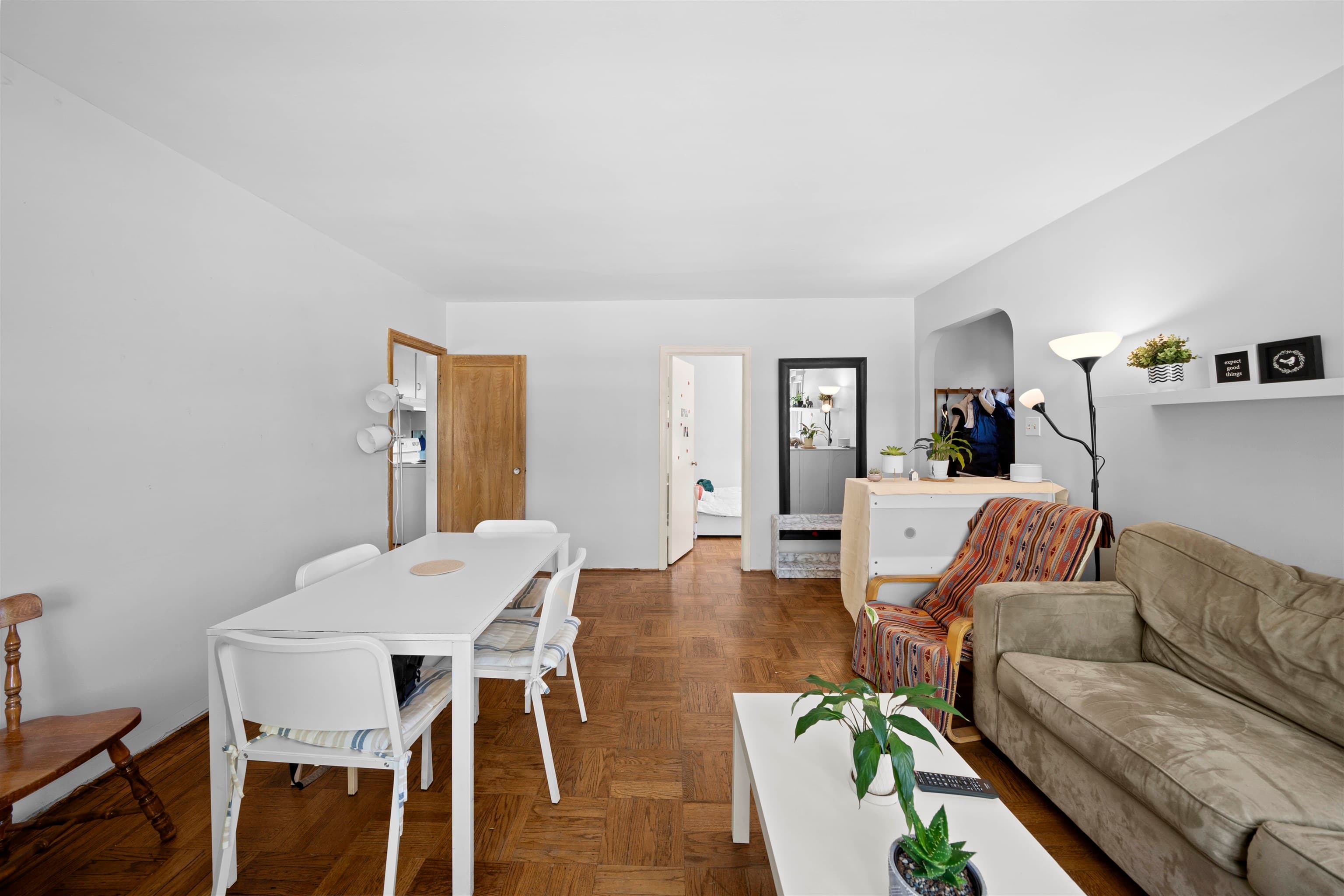 8594 Fremlin Street, Vancouver, V6P 3X2 — photo 3