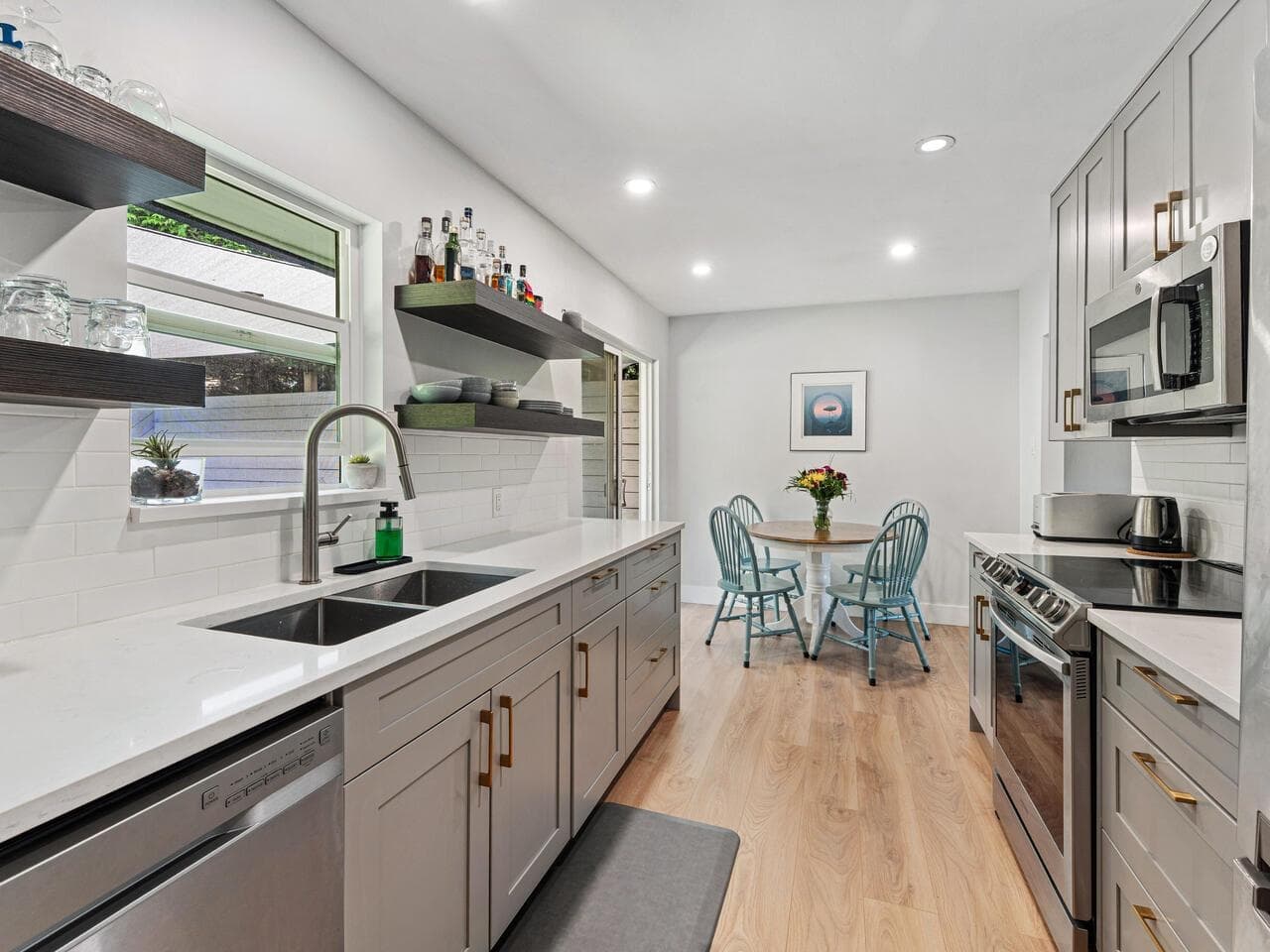 11584 212 Street, Maple Ridge