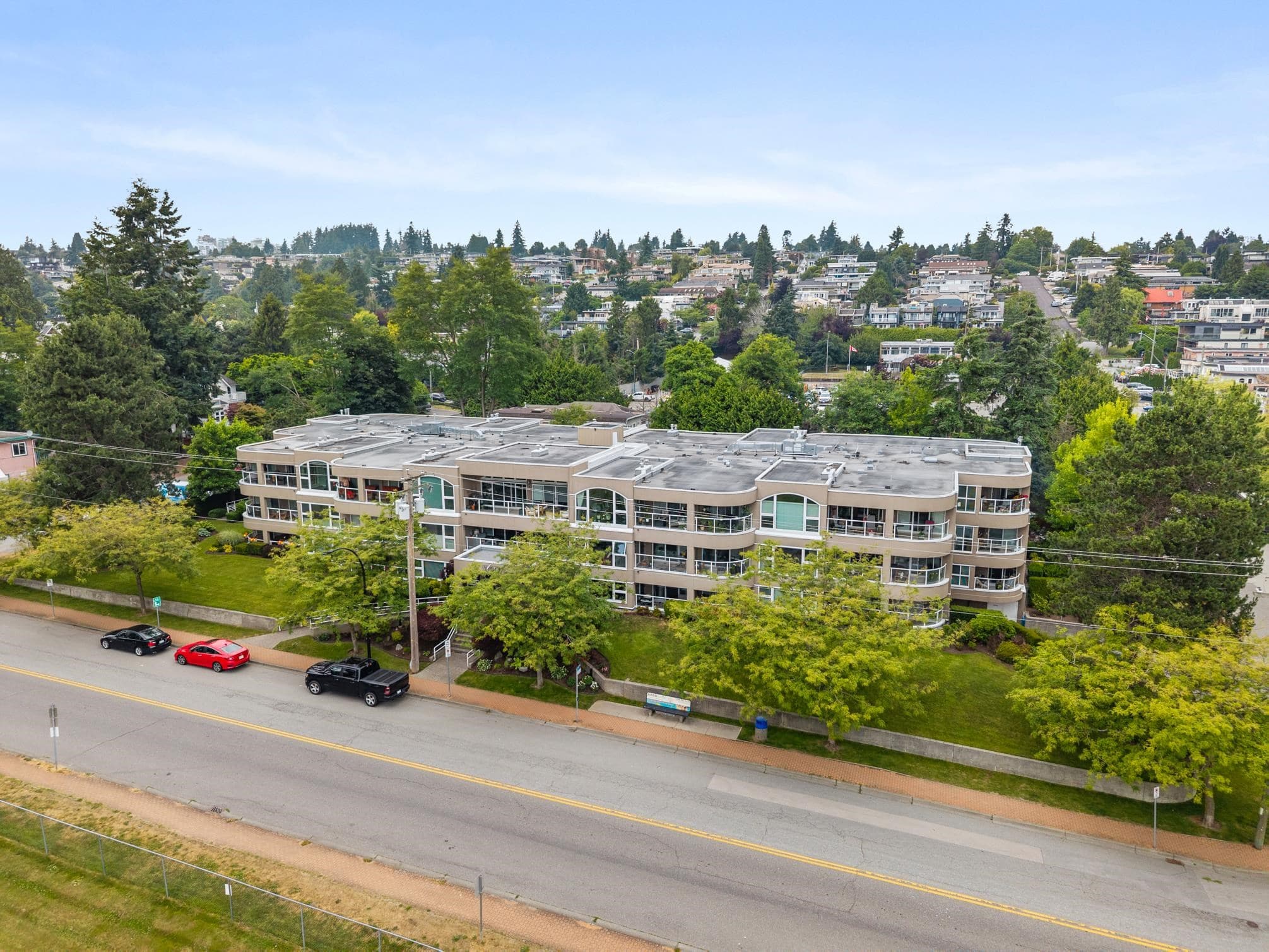 309 - 15809 Marine Drive, White Rock, V4B 1E7 — photo 2