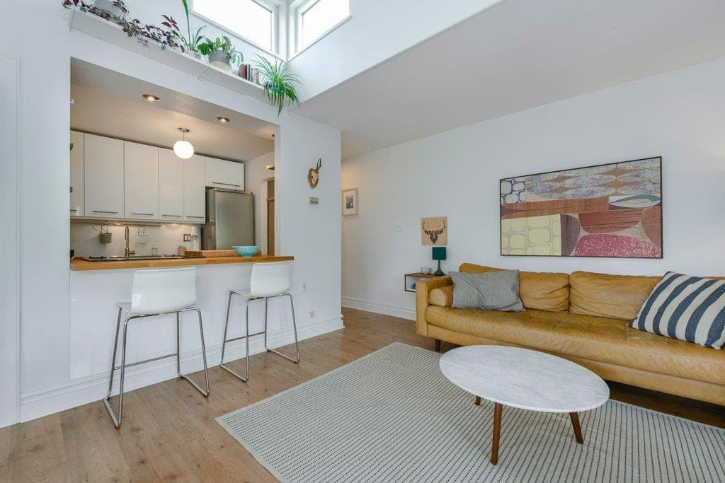 305 - 1622 Frances Street, Vancouver