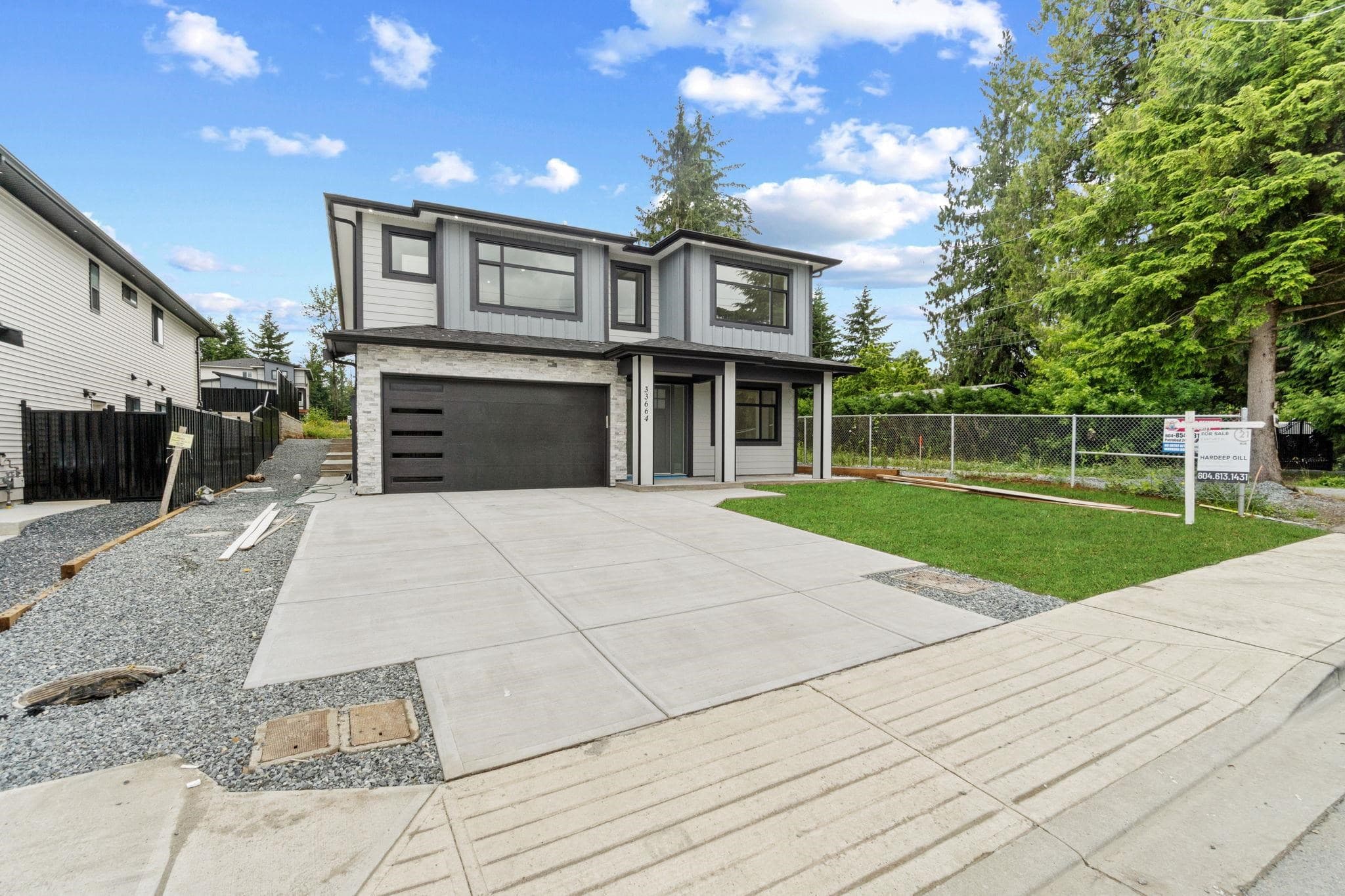 33664 Dewdney Trunk Road, Mission, V2V 6Y4 — photo 3
