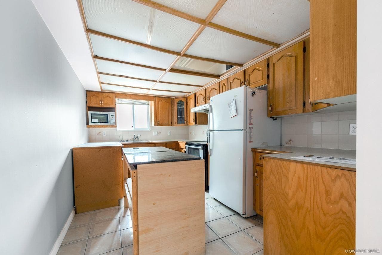 8200 Garden City Road, Richmond, V6Y 2P2 — photo 4