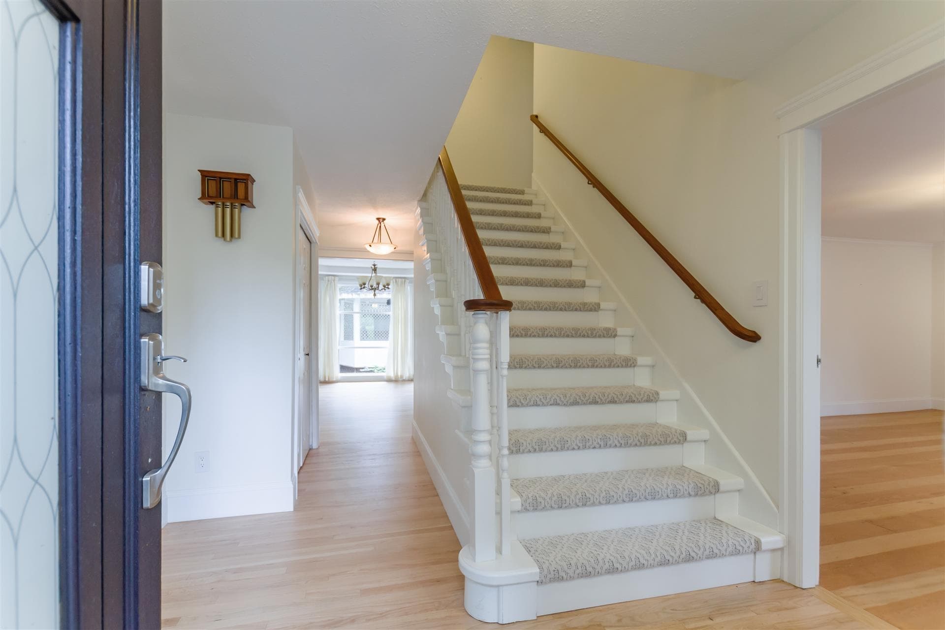 12409 214 Street, Maple Ridge, V2X 5E5 — photo 2