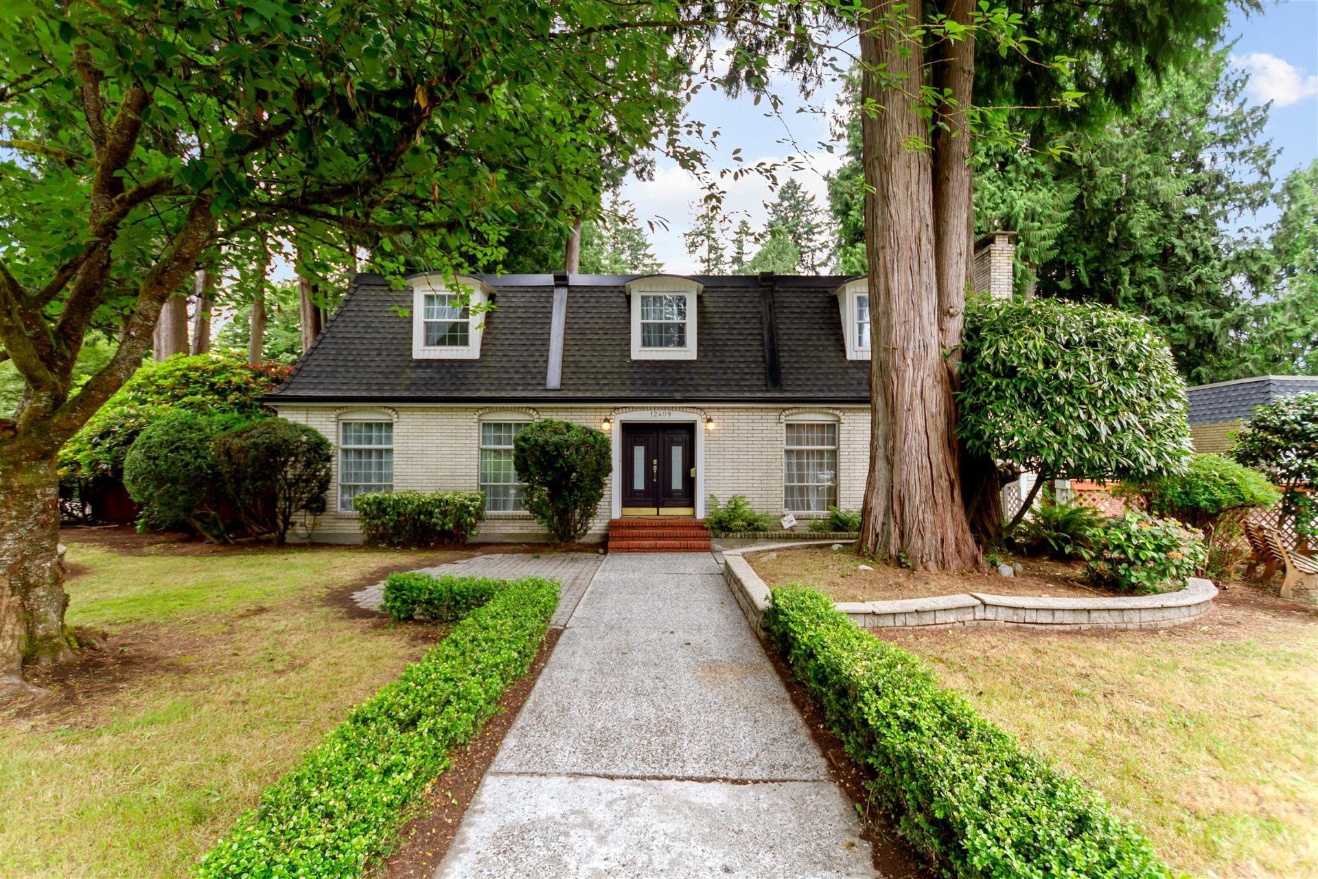 12409 214 Street, Maple Ridge