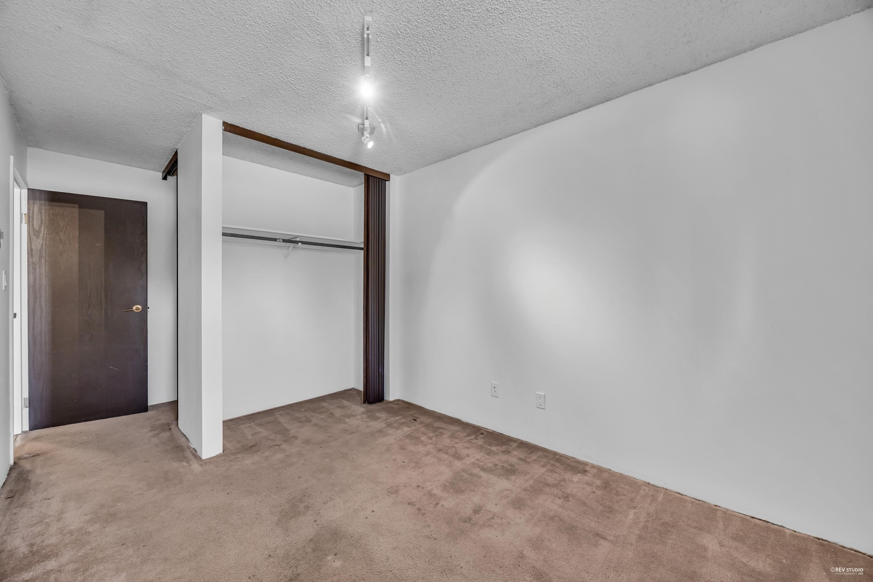 10580 Holly Park Lane, Surrey, V3R 6X9 — photo 4