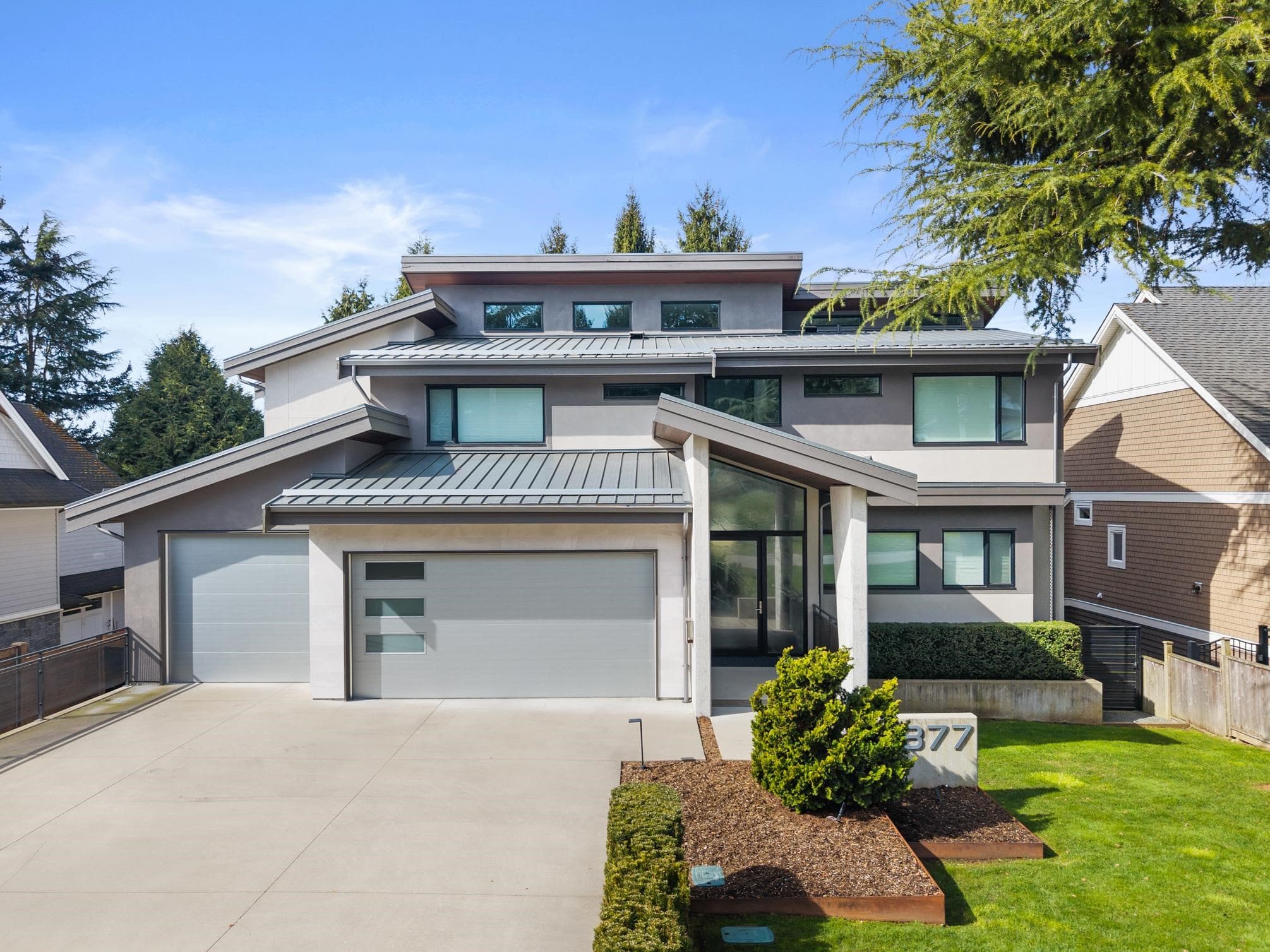 1877 126 Street, Surrey