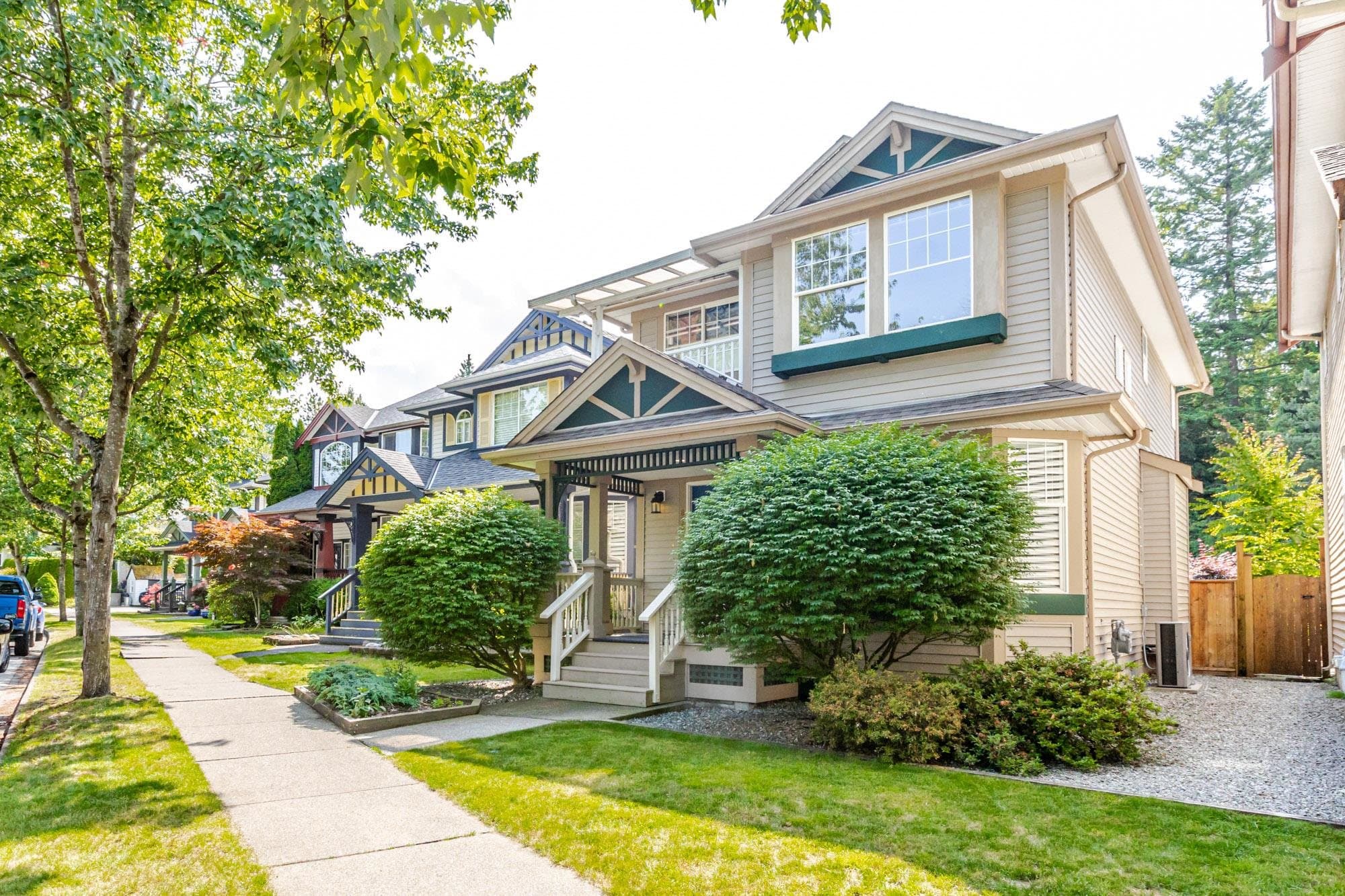 8755 206th Street, Langley, V1M 3X2 — photo 2