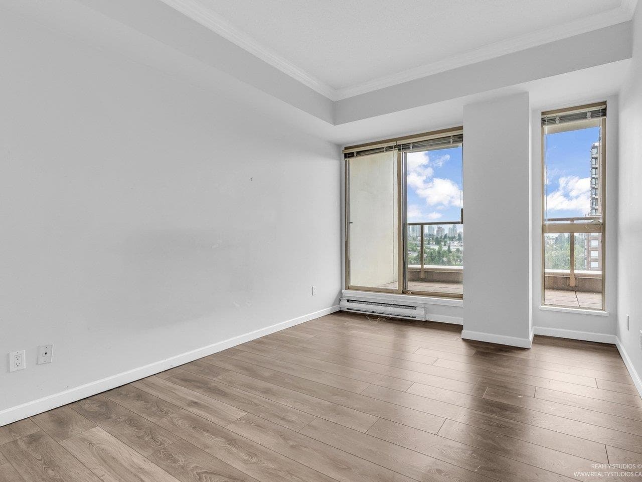 2002 - 6838 Station Hill Drive, Burnaby, V3N 5A4 — photo 5