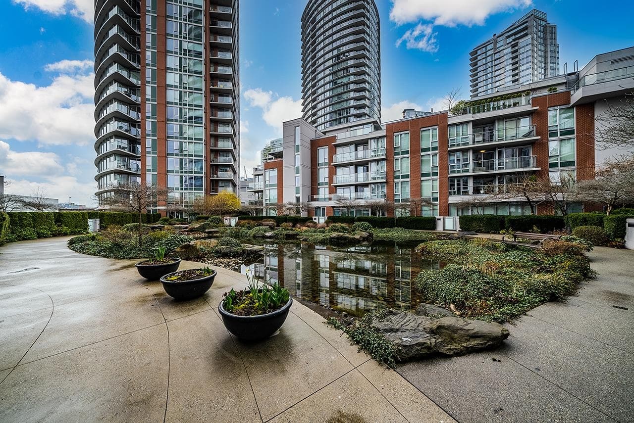 907 - 58 Keefer Place, Vancouver, V6B 0B8 — photo 3