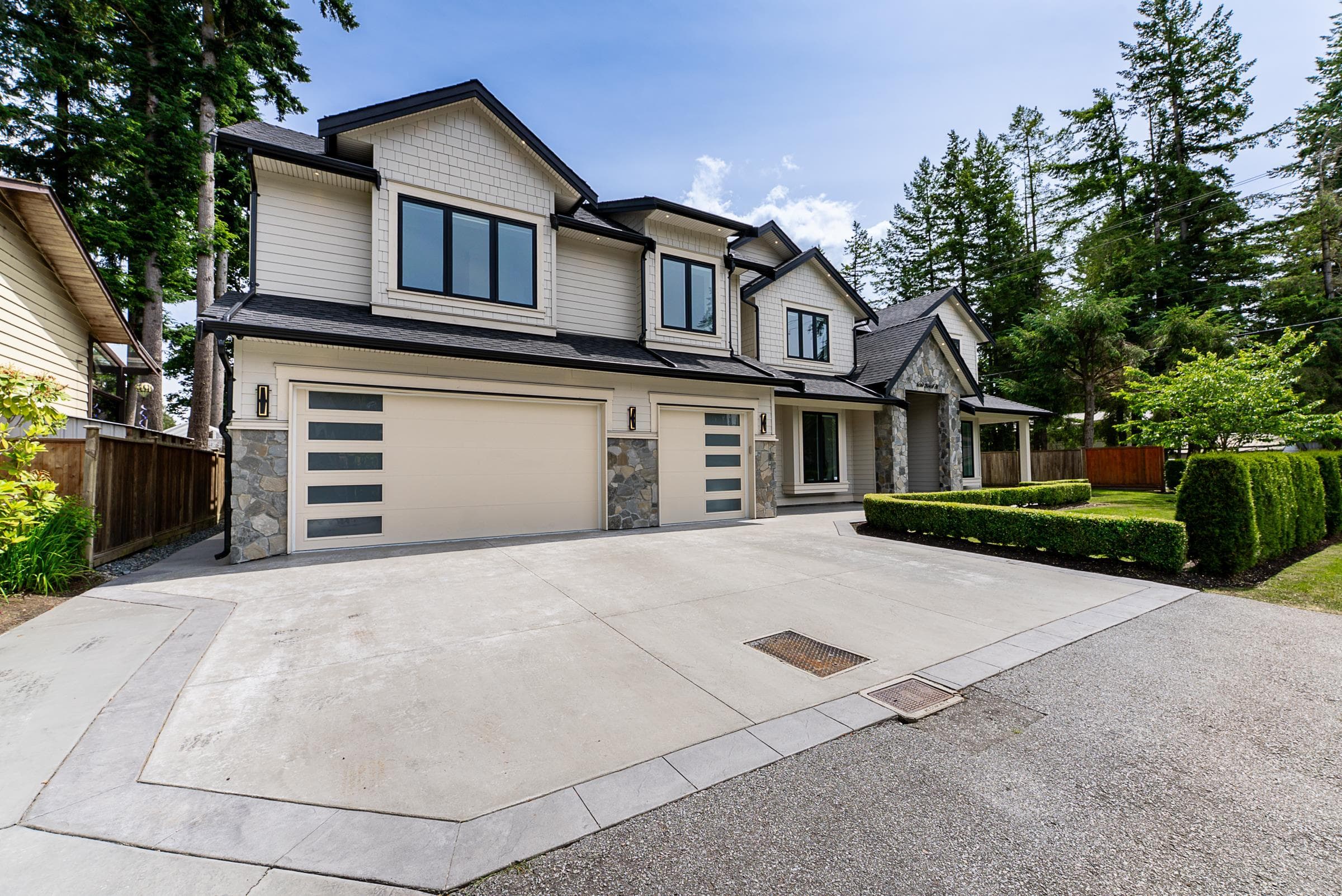 4014 204a Street, Langley, V3A 2X2 — photo 1