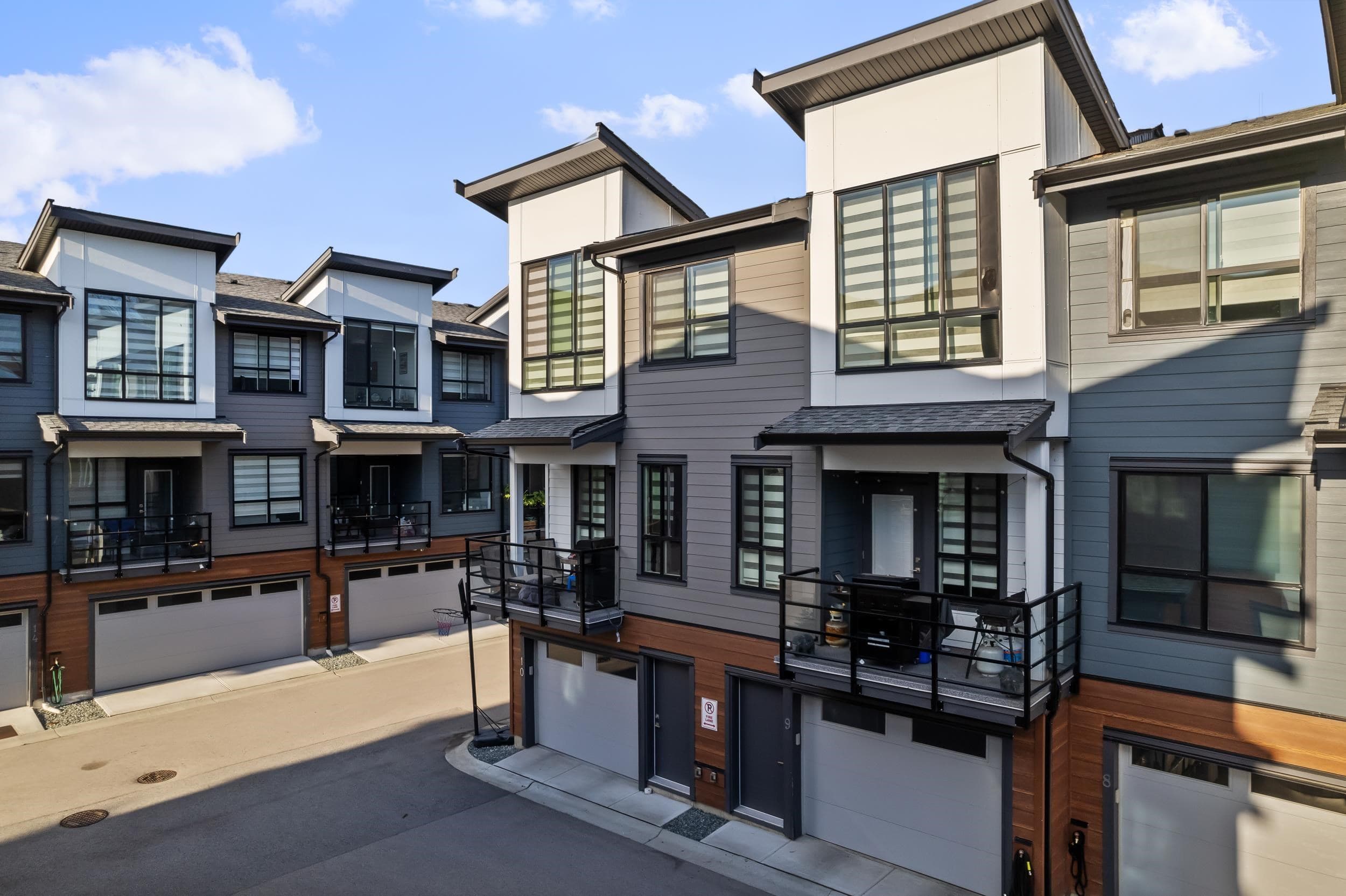 10 - 7177 194a Street, Surrey, V4N 6V6 — photo 3