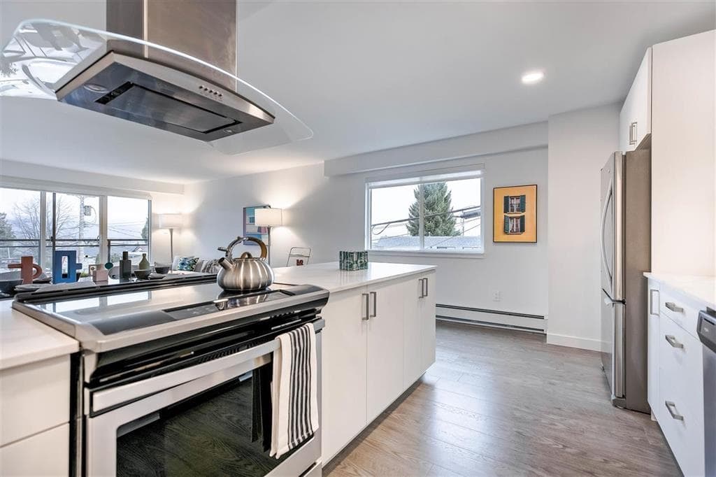 205 - 4625 Grange Street, Burnaby, V5H 1R1 — photo 3