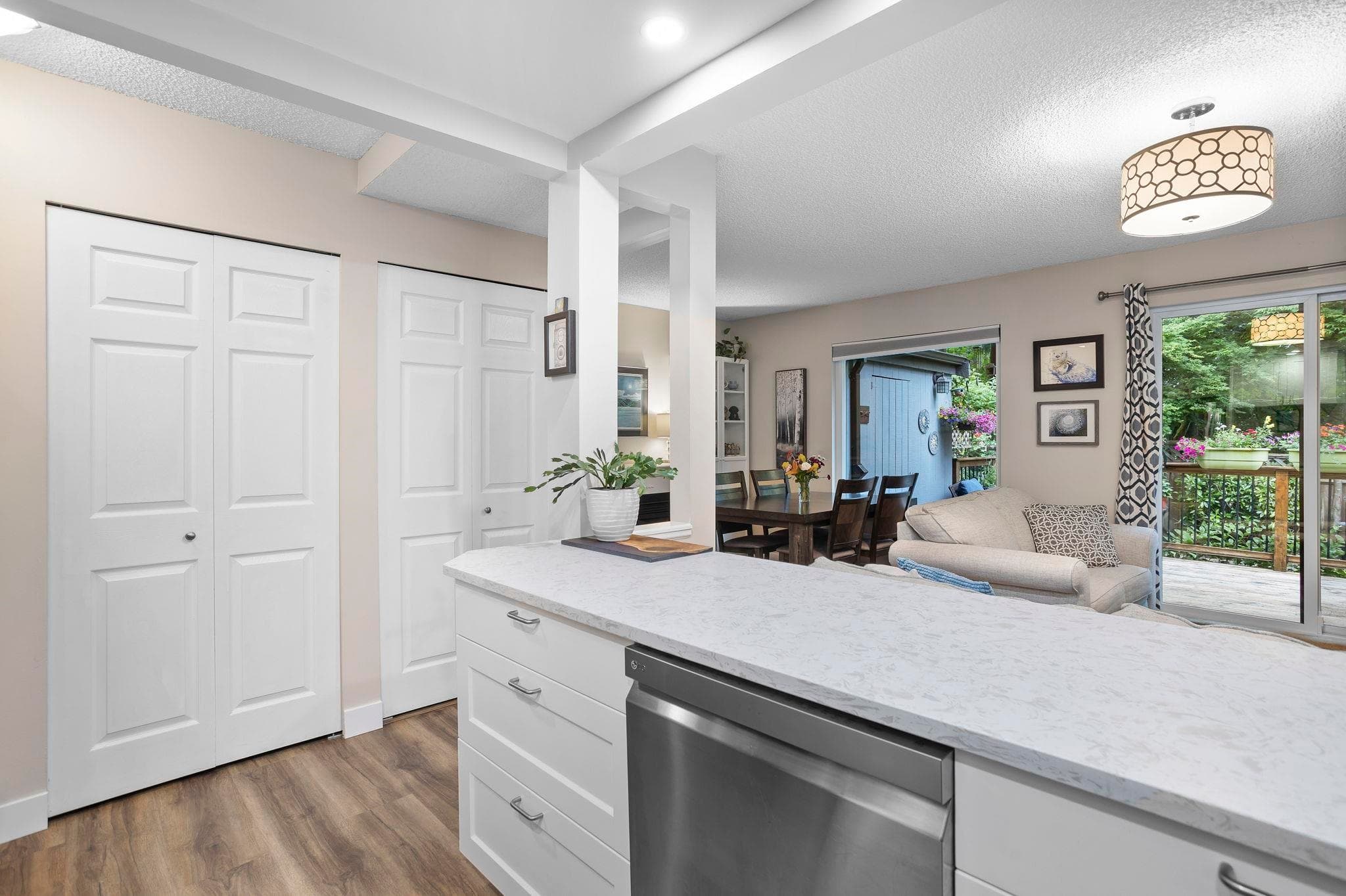 890 Cunningham Lane, Port Moody, V3H 3S4 — photo 4
