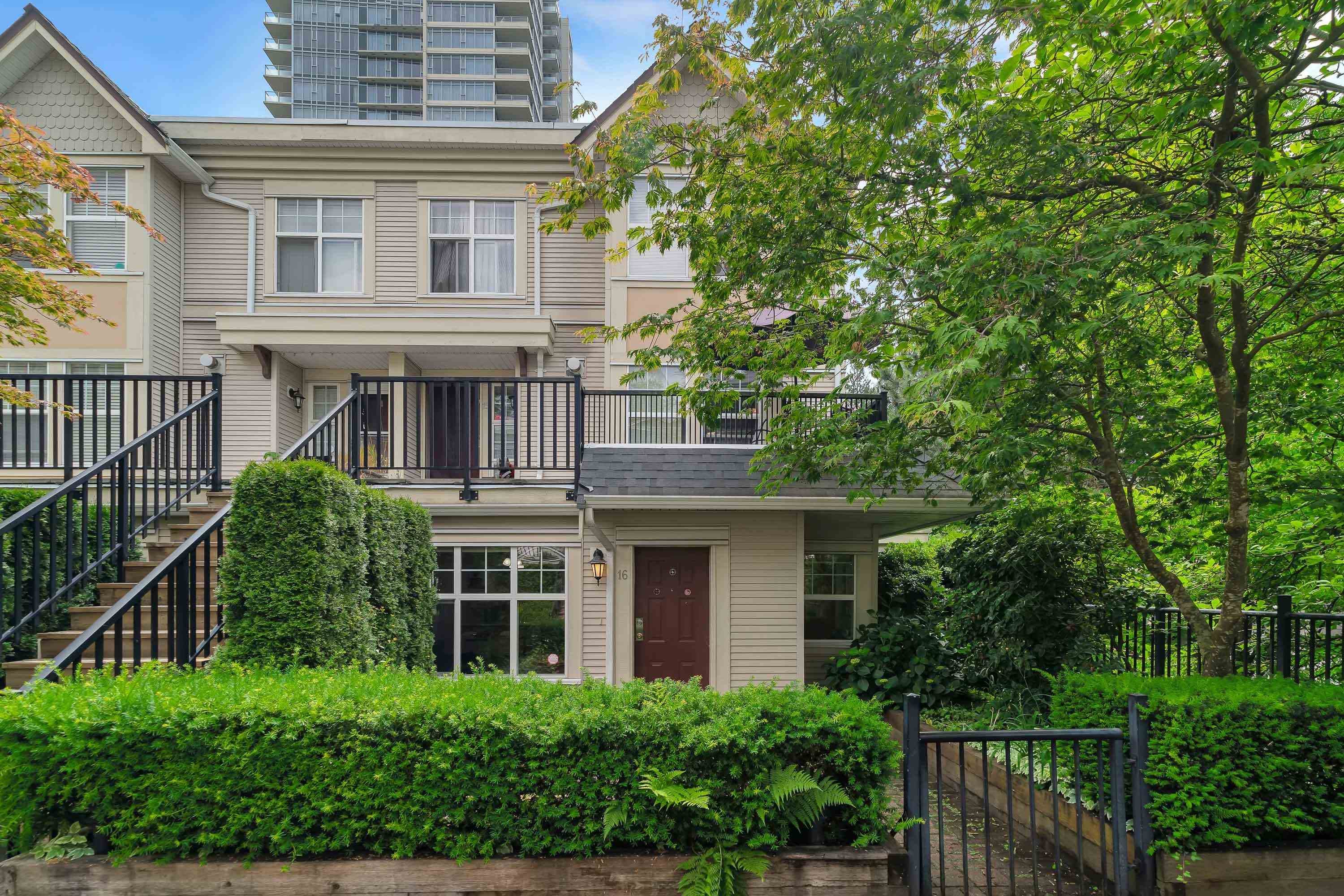 16 - 7071 Edmonds Street, Burnaby, V3N 1A3 — photo 1