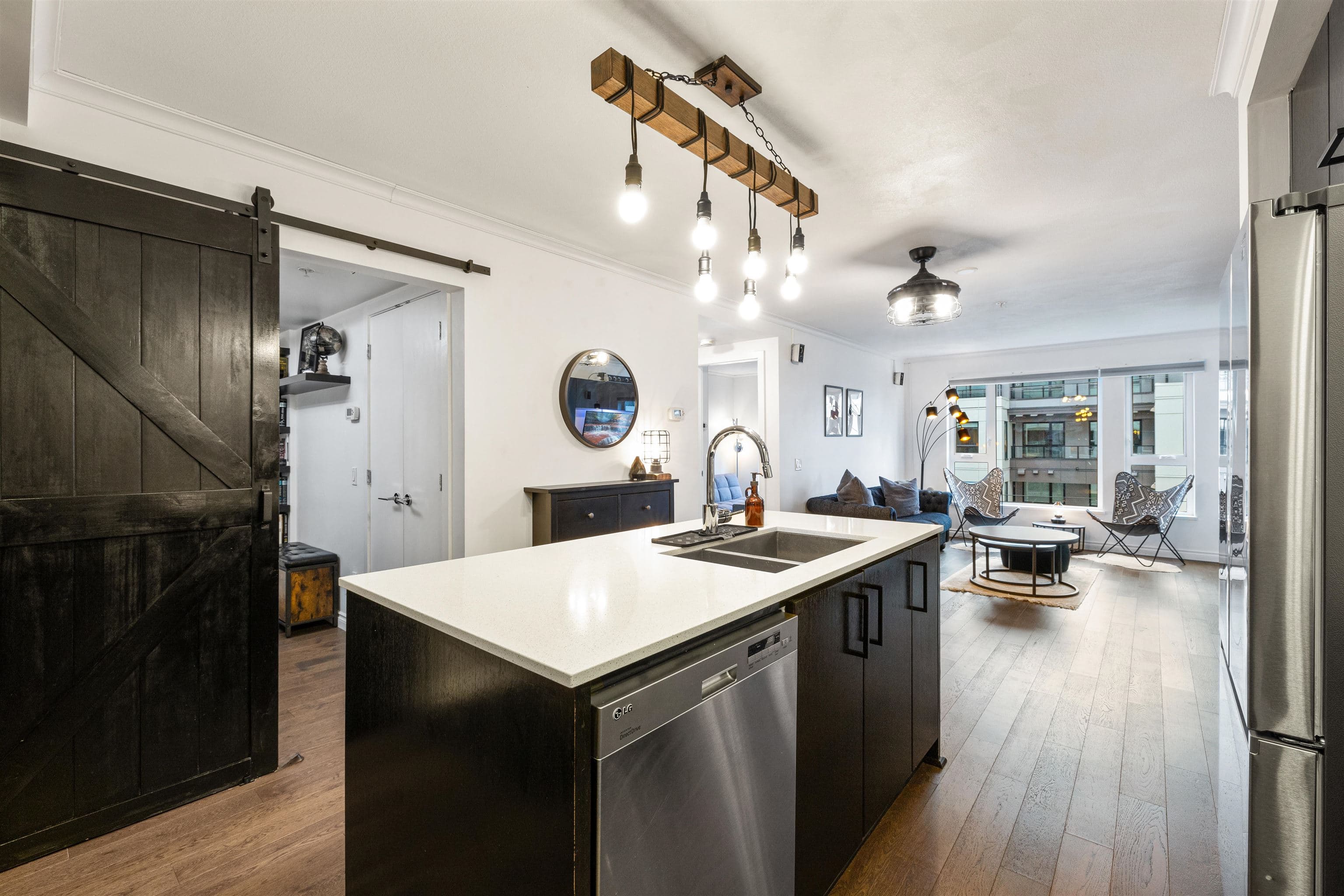 318 - 221 E 3rd Street, North Vancouver, V7L 0C1 — photo 3