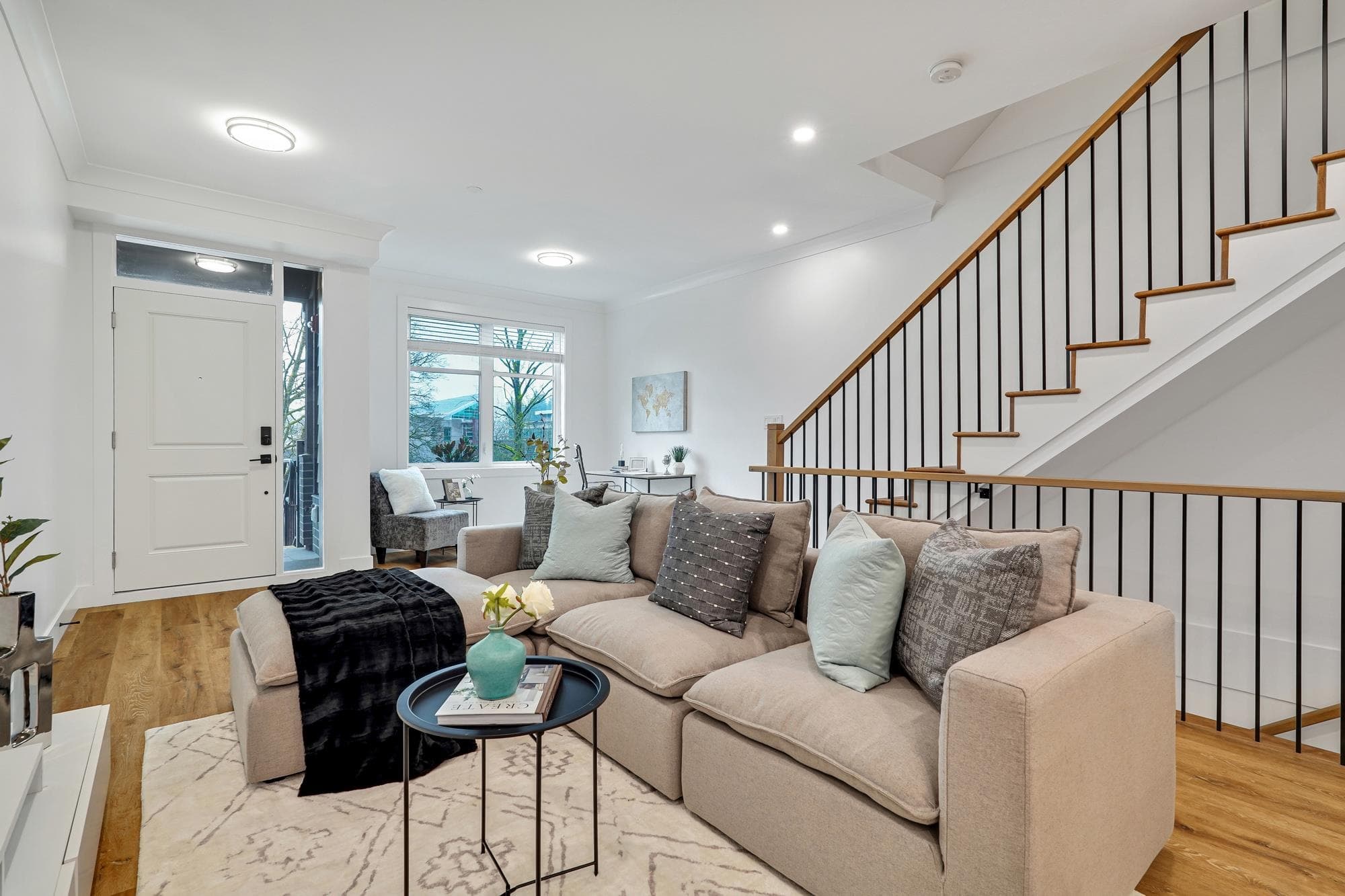 45 E Eighth Avenue, New Westminster, V3L 4J4 — photo 5