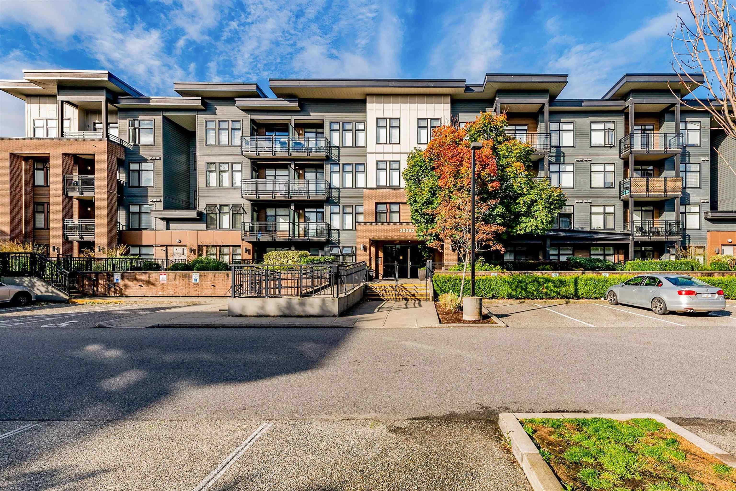 214 - 20062 Fraser Highway, Langley, V3A 0E6 — photo 2