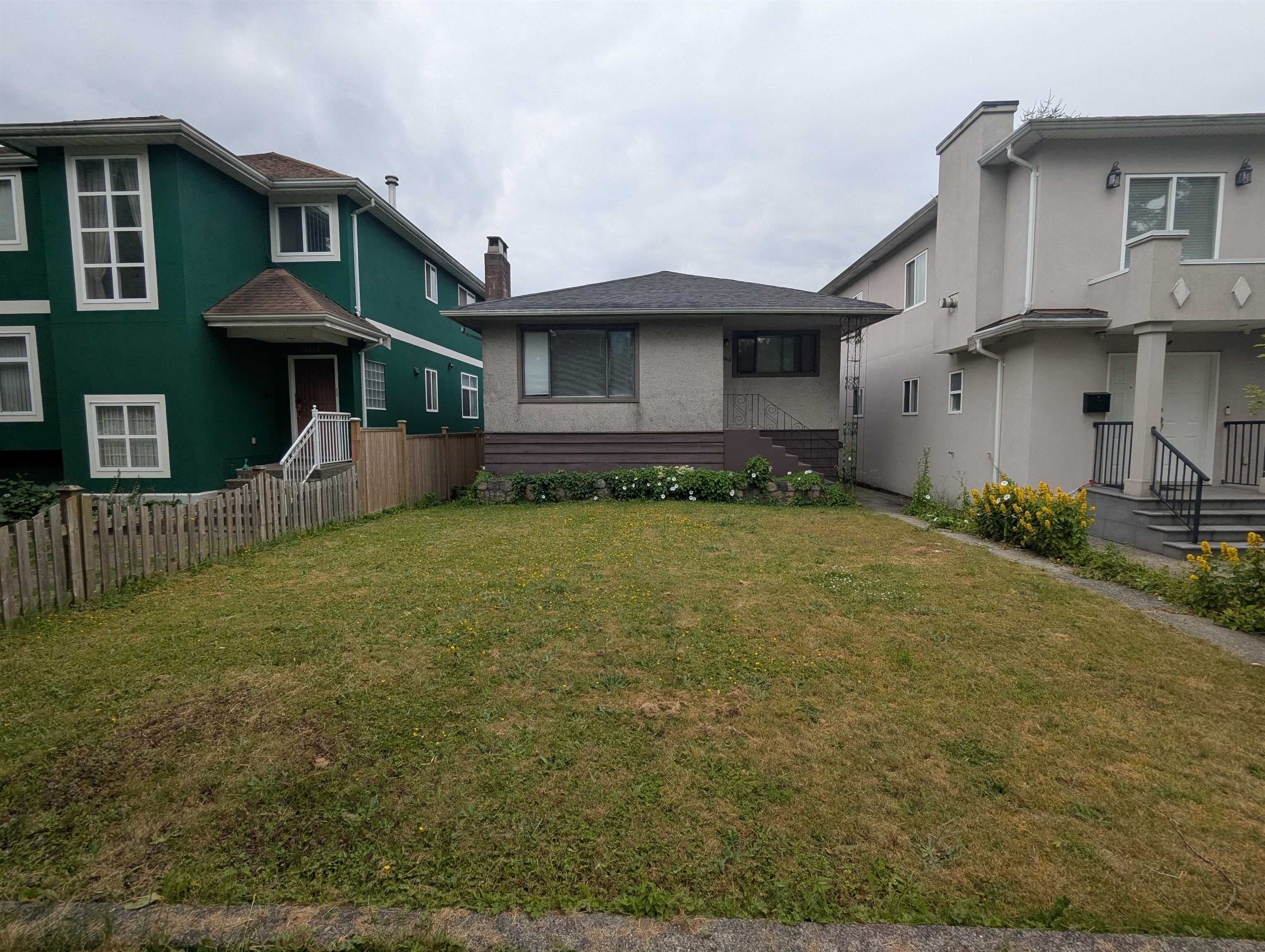 3445 Nanaimo Street, Vancouver