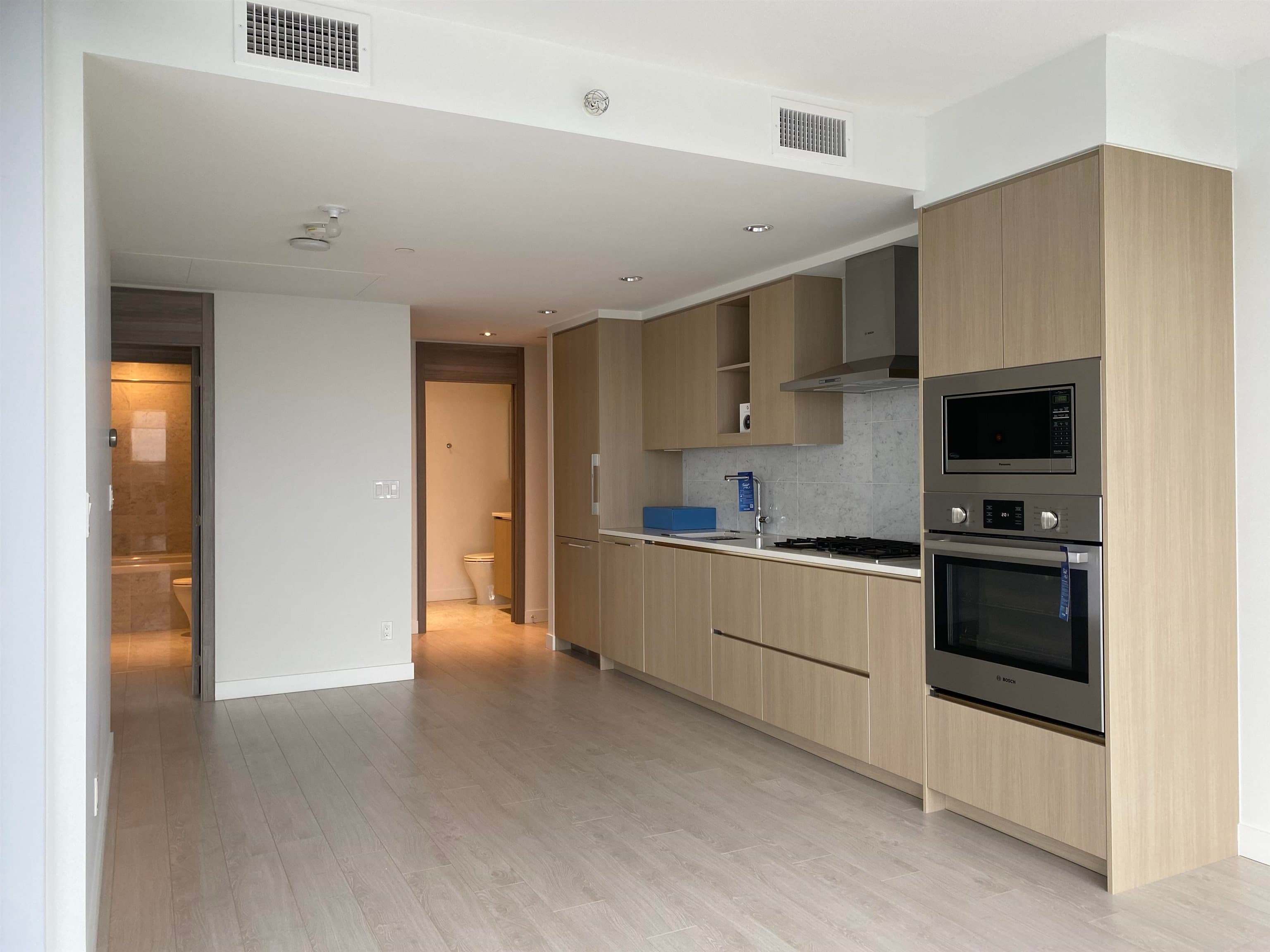 2102 - 4730 Lougheed Highway, Burnaby, V5C 0M9 — photo 3