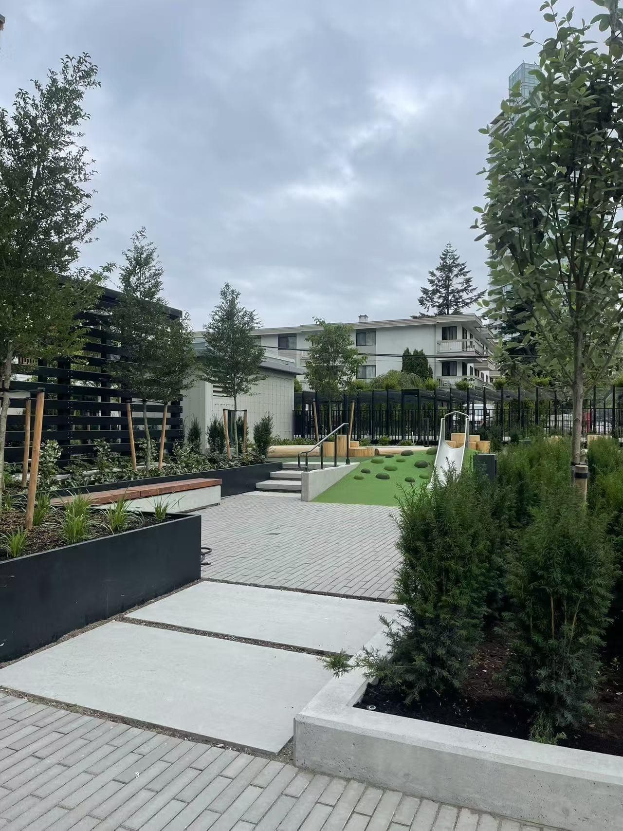 1305 - 5987 Wilson Avenue, Burnaby, V5H 0L7 — photo 2
