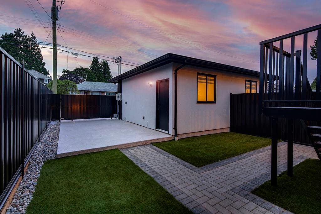 7813 18th Avenue, Burnaby, V3N 1J5 — photo 5