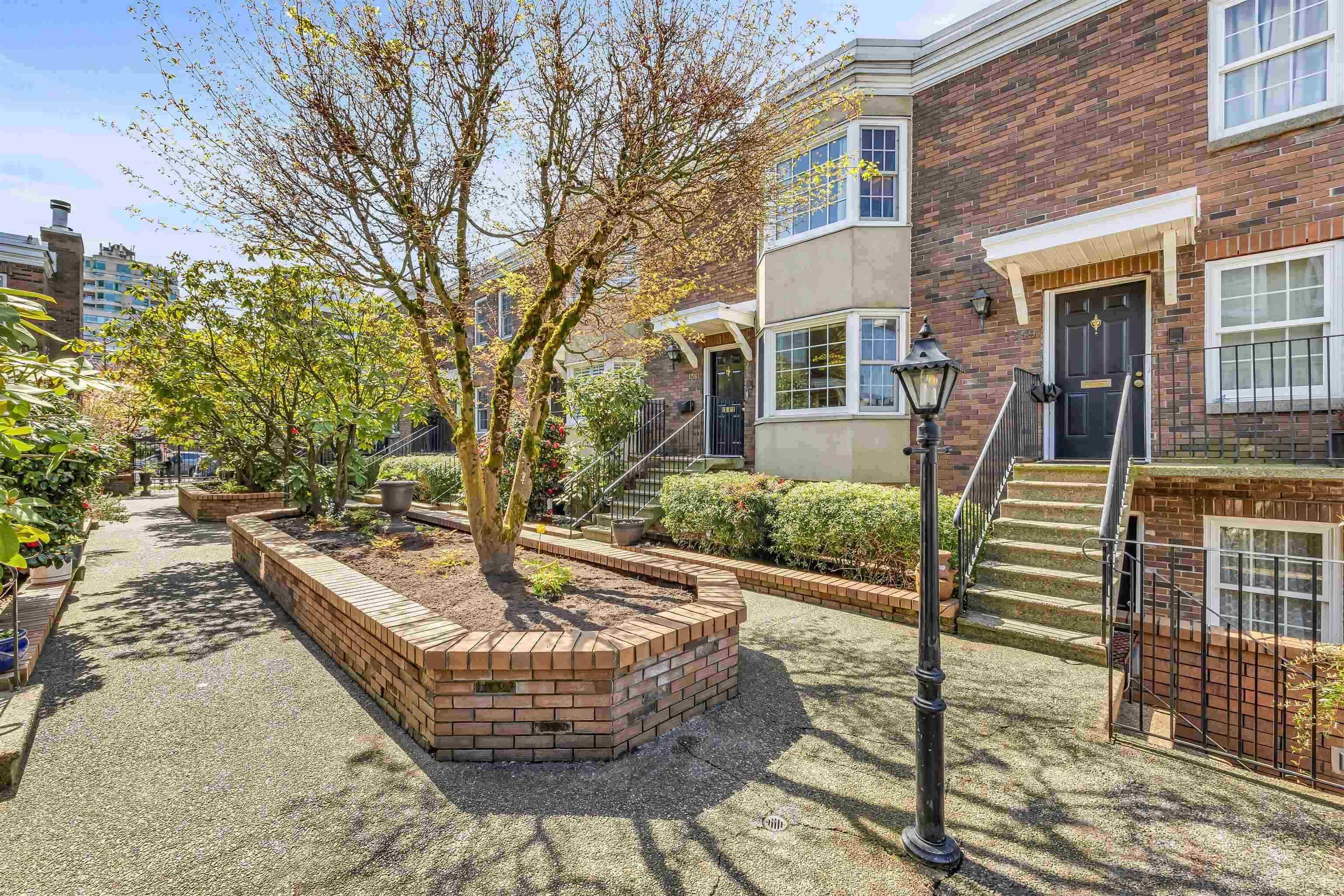 1363 W 7th Avenue, Vancouver