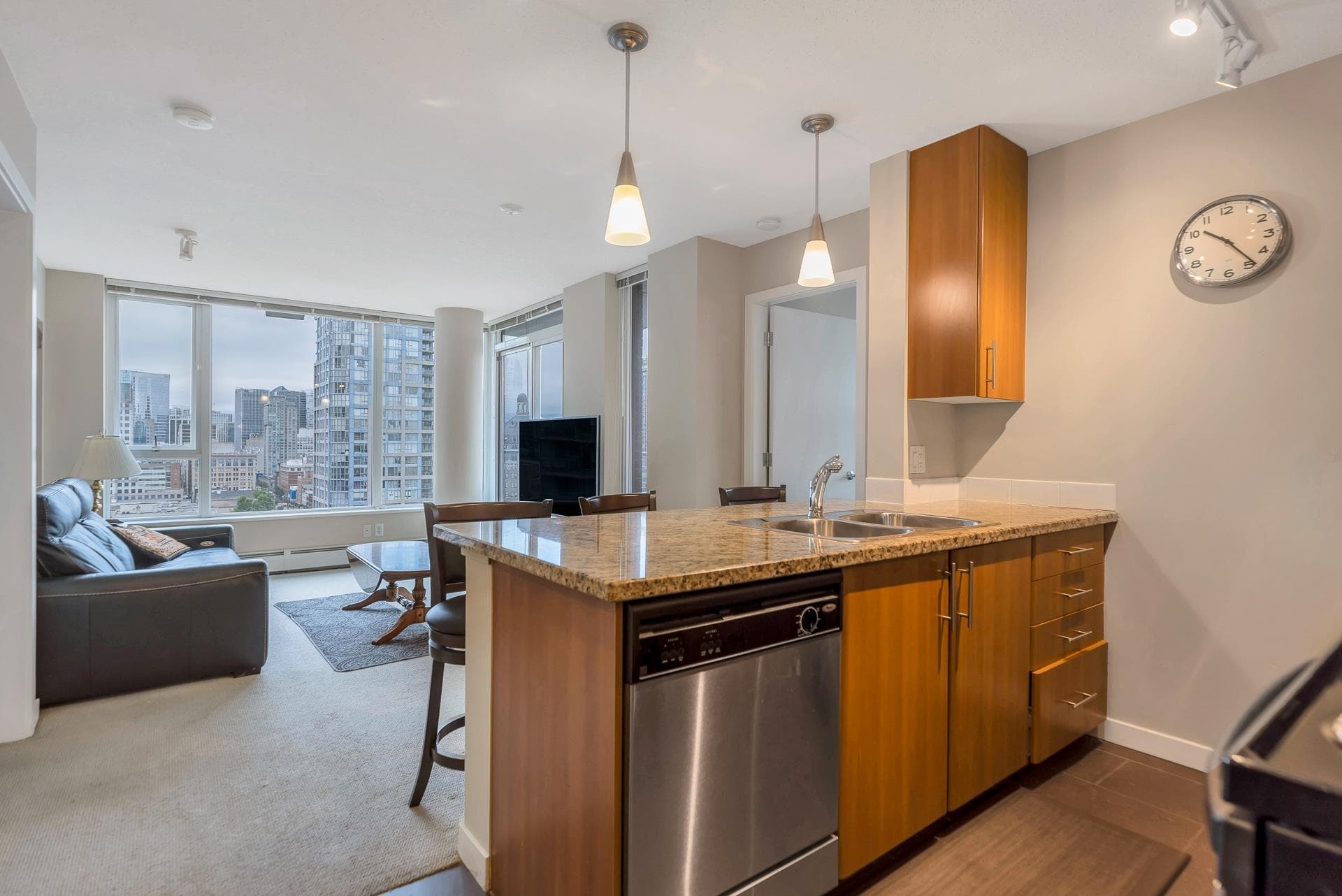 2707 - 688 Abbott Street, Vancouver, V6B 0B9 — photo 5