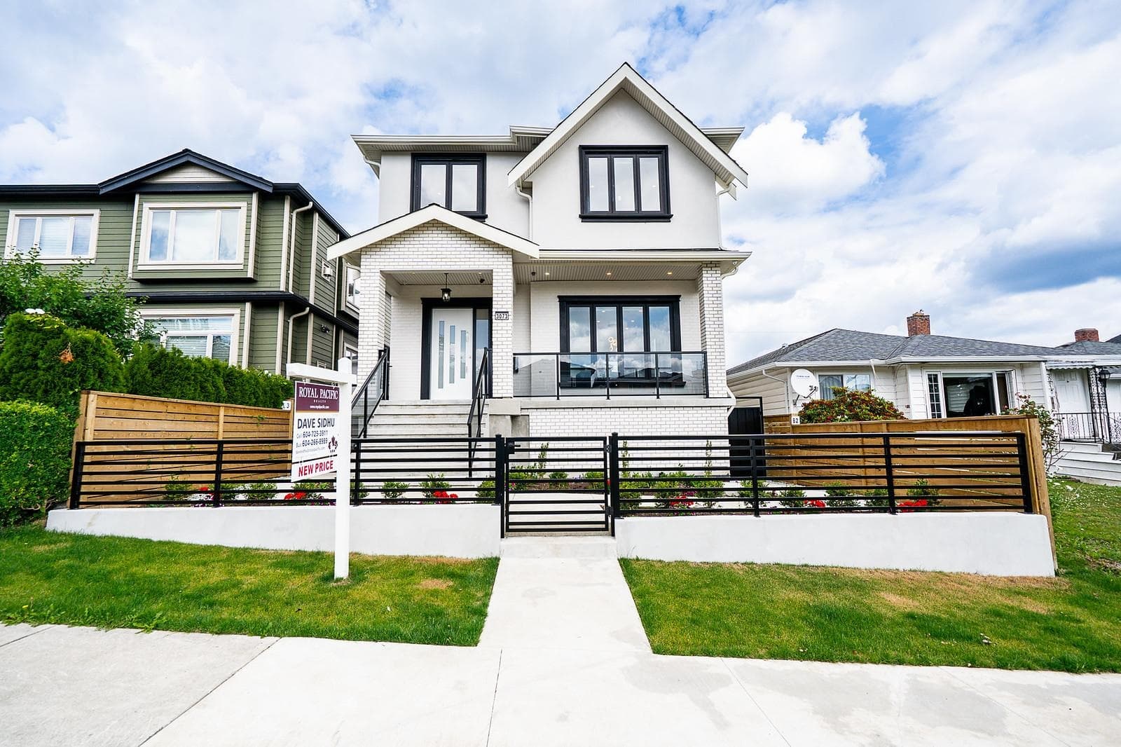 3073 E 3rd Avenue, Vancouver, V5M 1H9 — photo 2