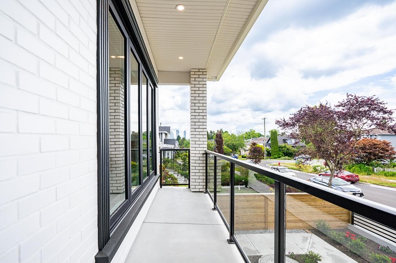 3073 E 3rd Avenue, Vancouver, V5M 1H9 — photo 4