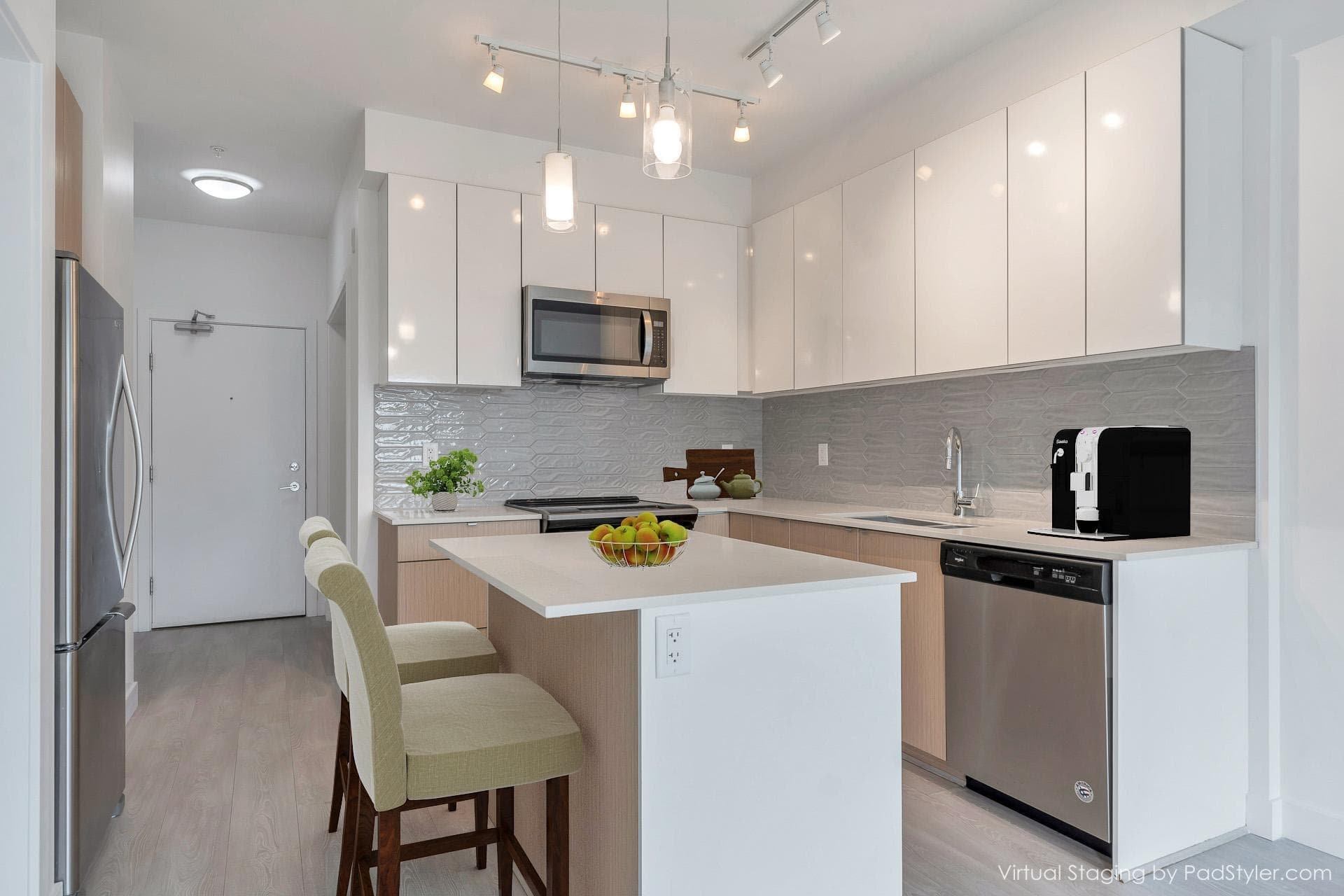 204 - 19567 64 Avenue, Surrey, V3S 7H8 — photo 4