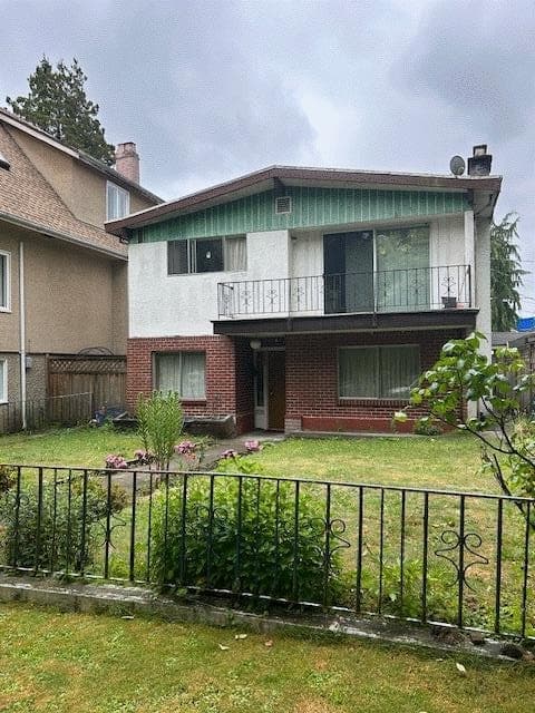 1320 E 11th Avenue, Vancouver, V5N 1Y5 — photo 2