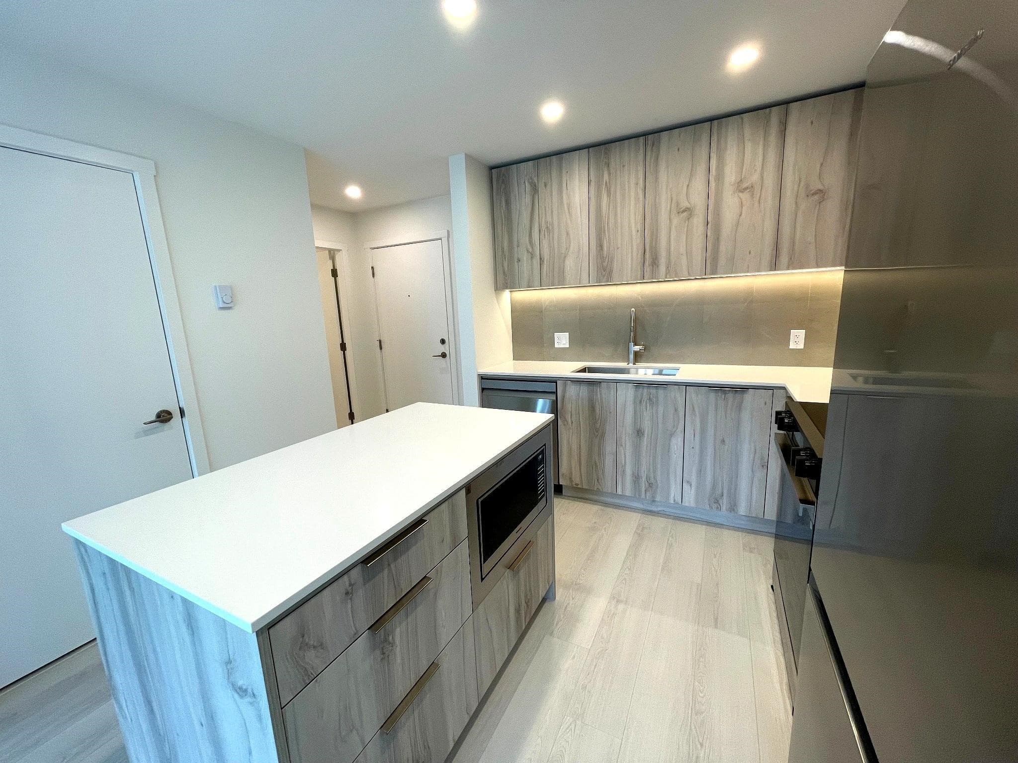 #420 - 3496 Malsum Drive, North Vancouver, V7G 0B4 — photo 5