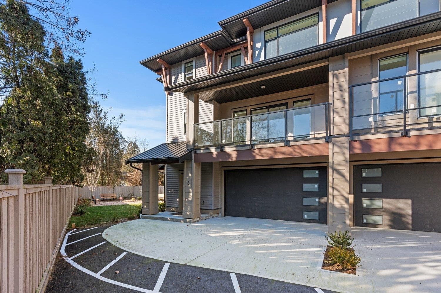 8 - 9603 Broadway Street, Chilliwack, V2P 5T7 — photo 1