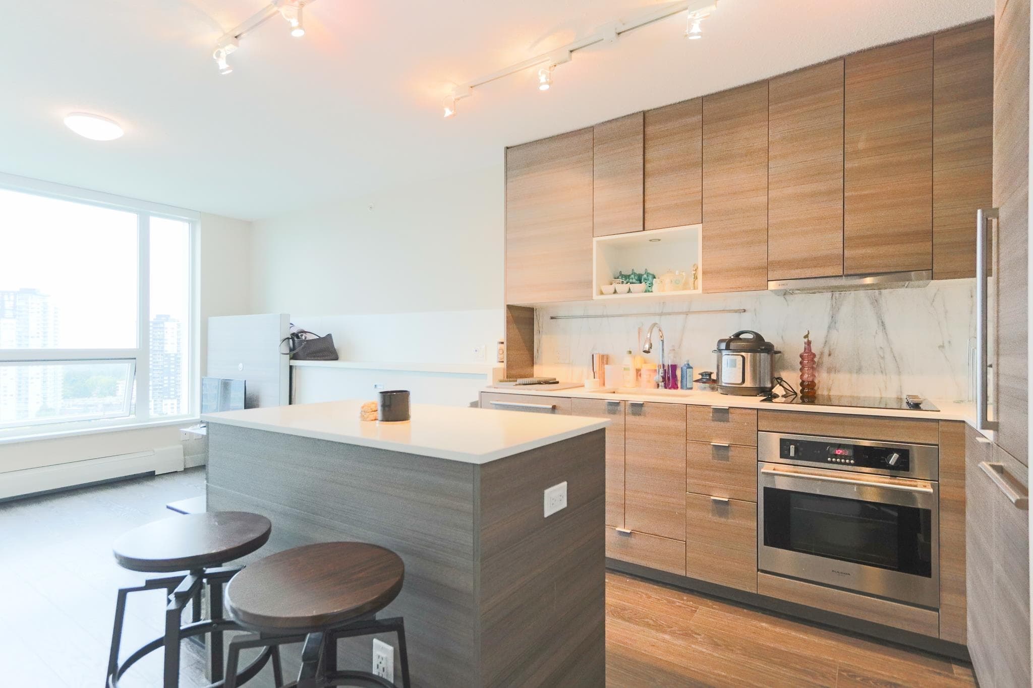 2911 - 13398 104 Avenue, Surrey, V3T 1V6 — photo 3