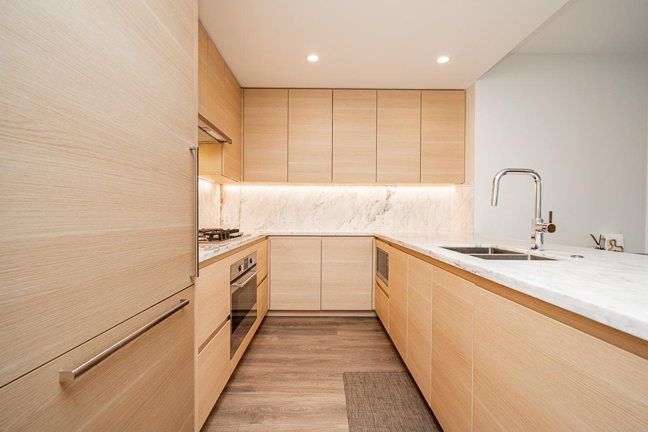 901 - 305 Morrissey Road, Port Moody, V3H 0M3 — photo 3